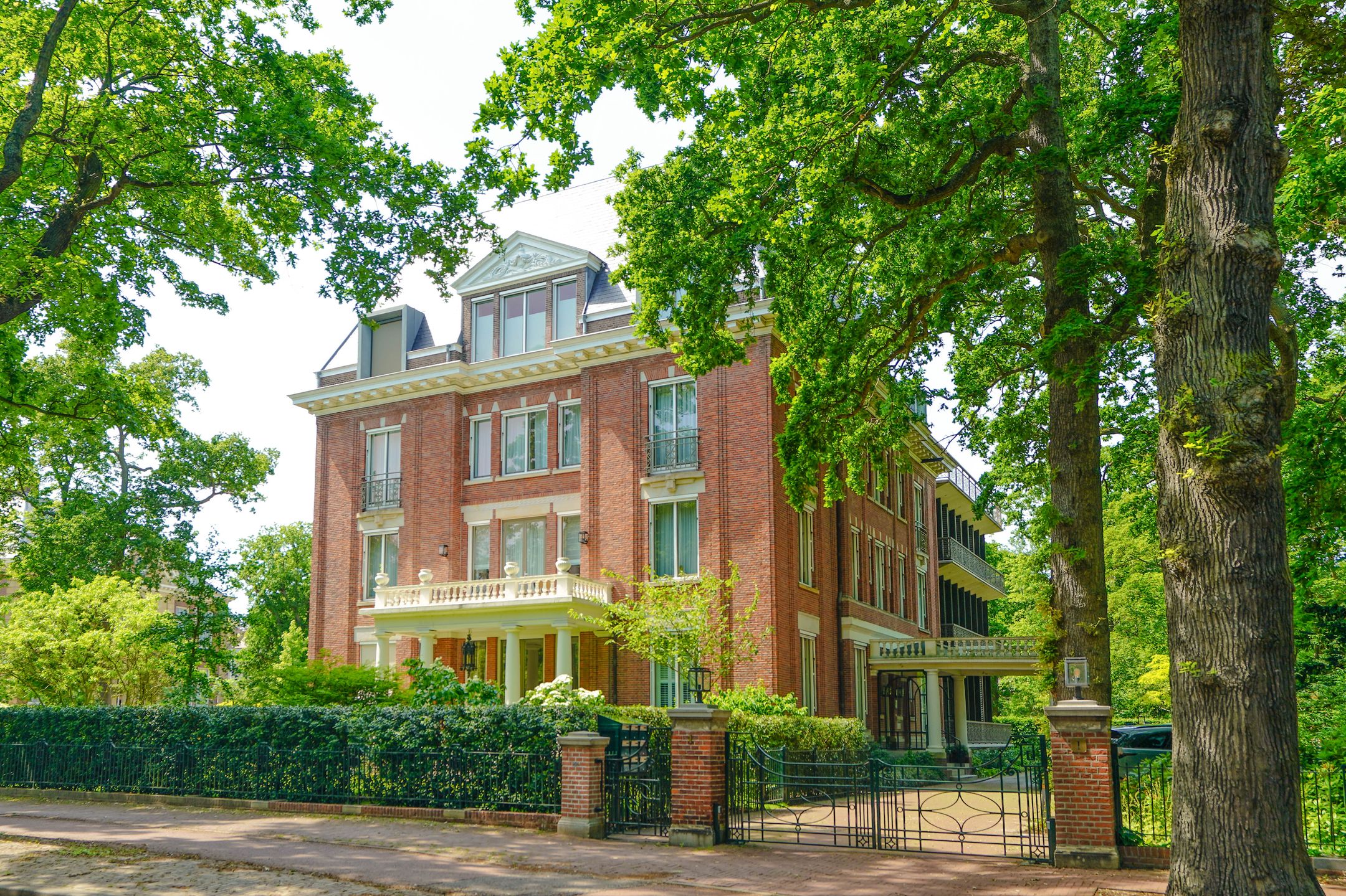 Foto van Carnegielaan 1, Den Haag