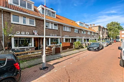 Foto van Boele van Hensbroekstraat 27, Den Haag