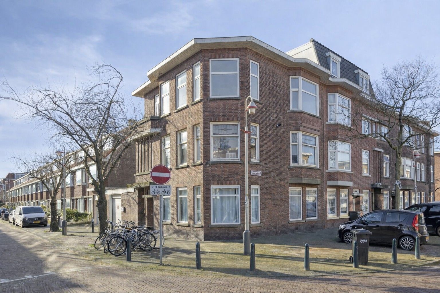 Foto van Van den Berghstraat 21, Den Haag