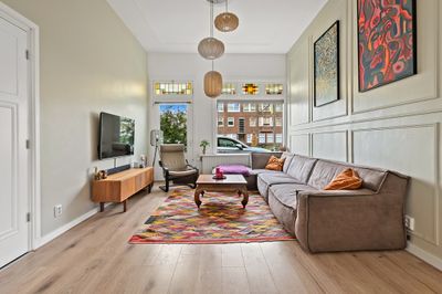 Foto van Aarnout Drostlaan 1, Den Haag