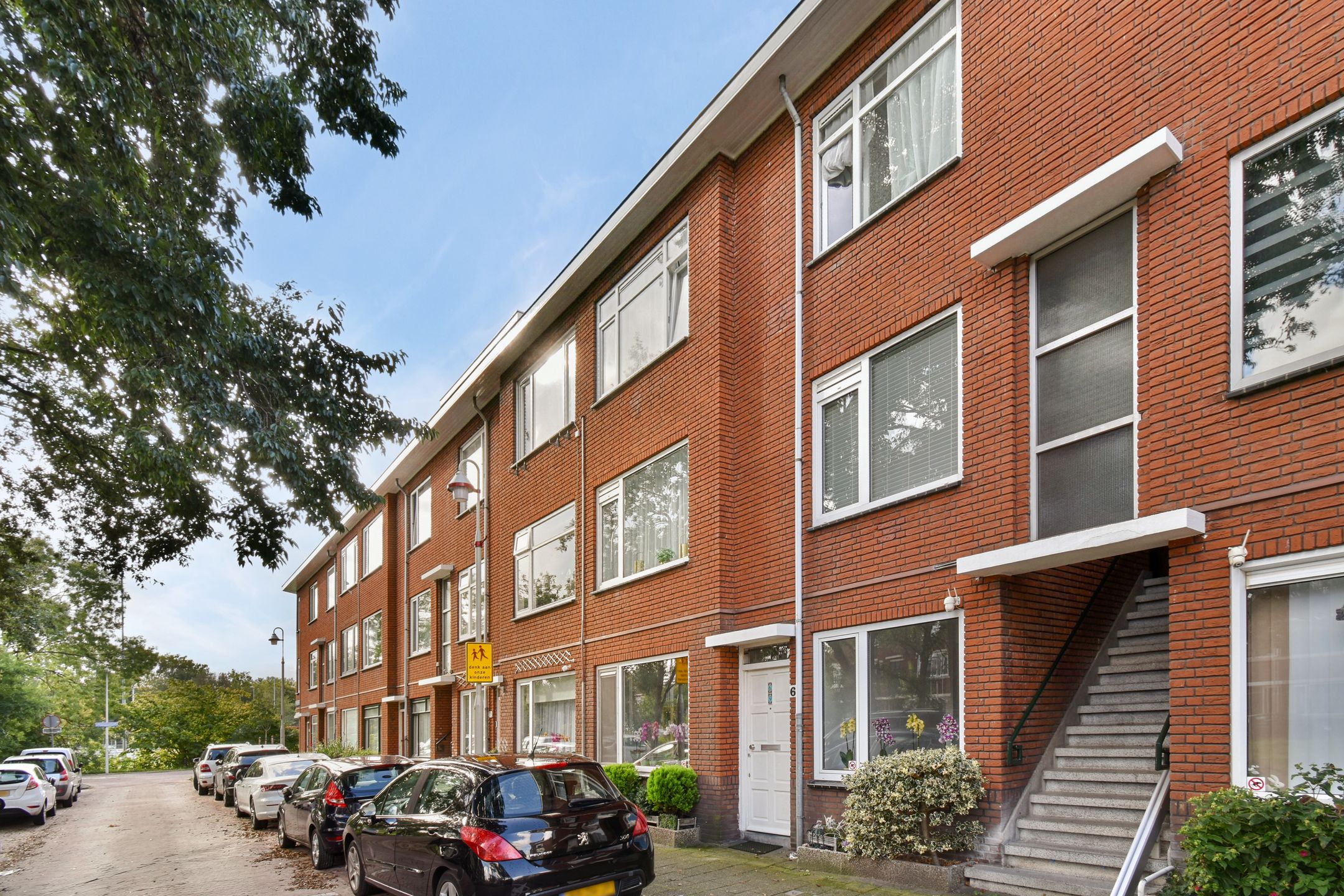 Foto van Aarnout Drostlaan 69, Den Haag