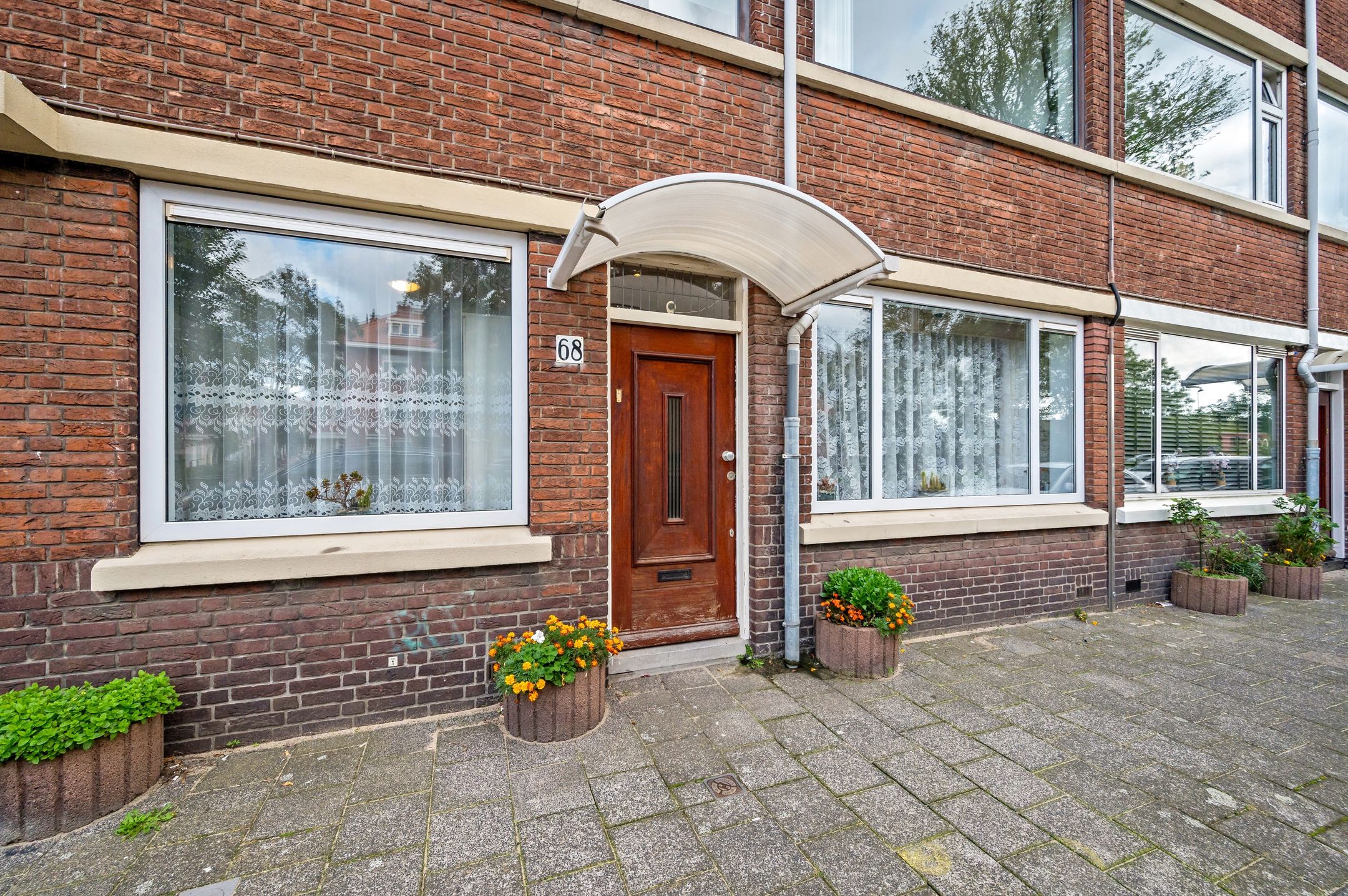 Foto van Aarnout Drostlaan 68, Den Haag