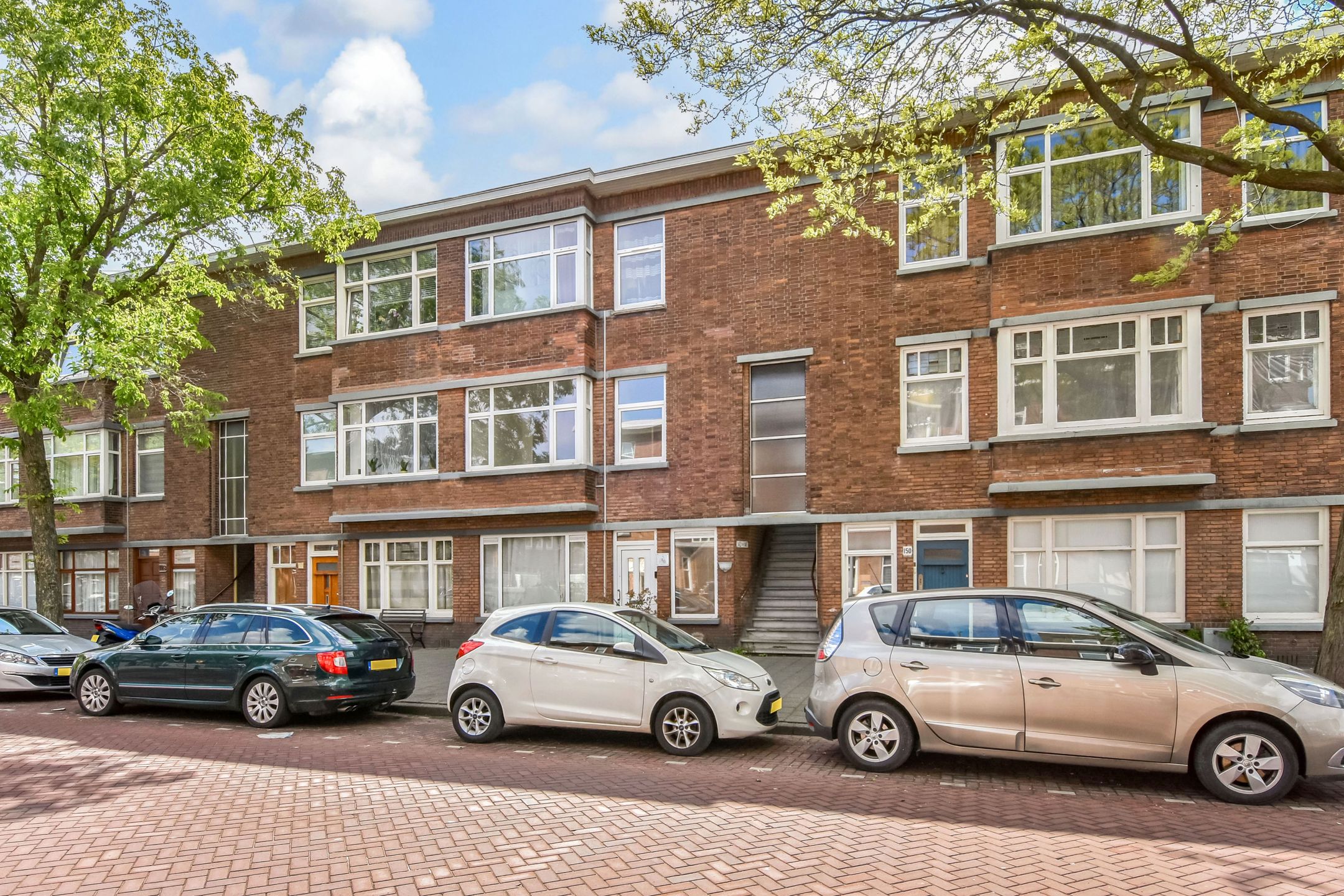 Foto van Jan van Beersstraat 142, Den Haag
