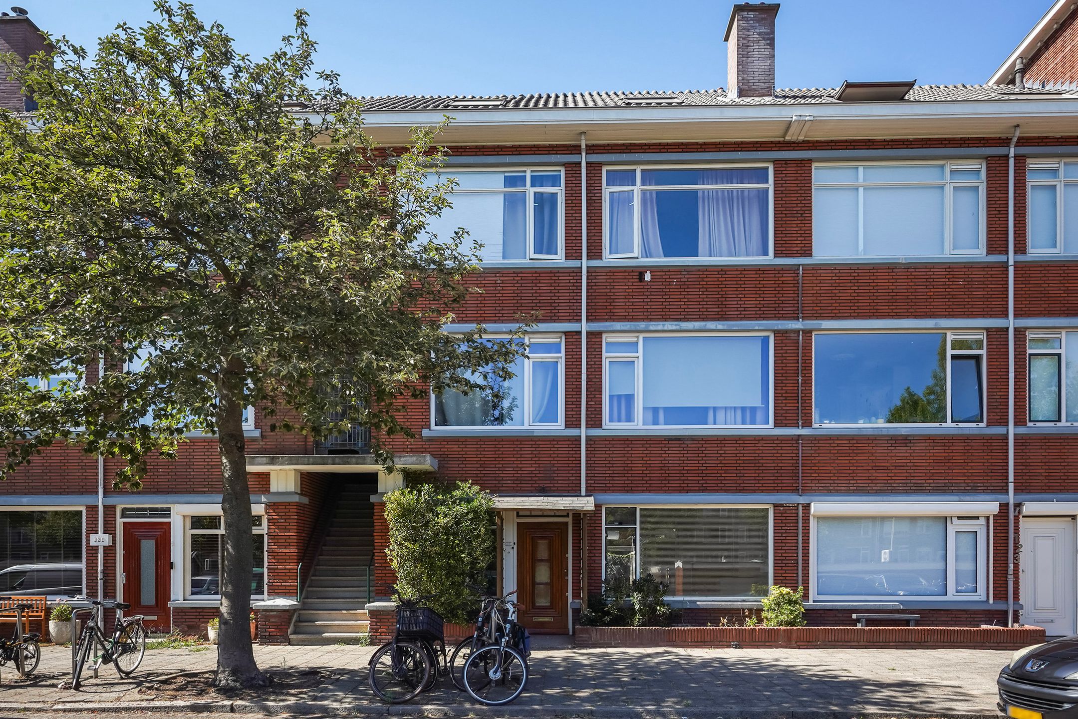 Foto van Veenendaalkade 125, Den Haag