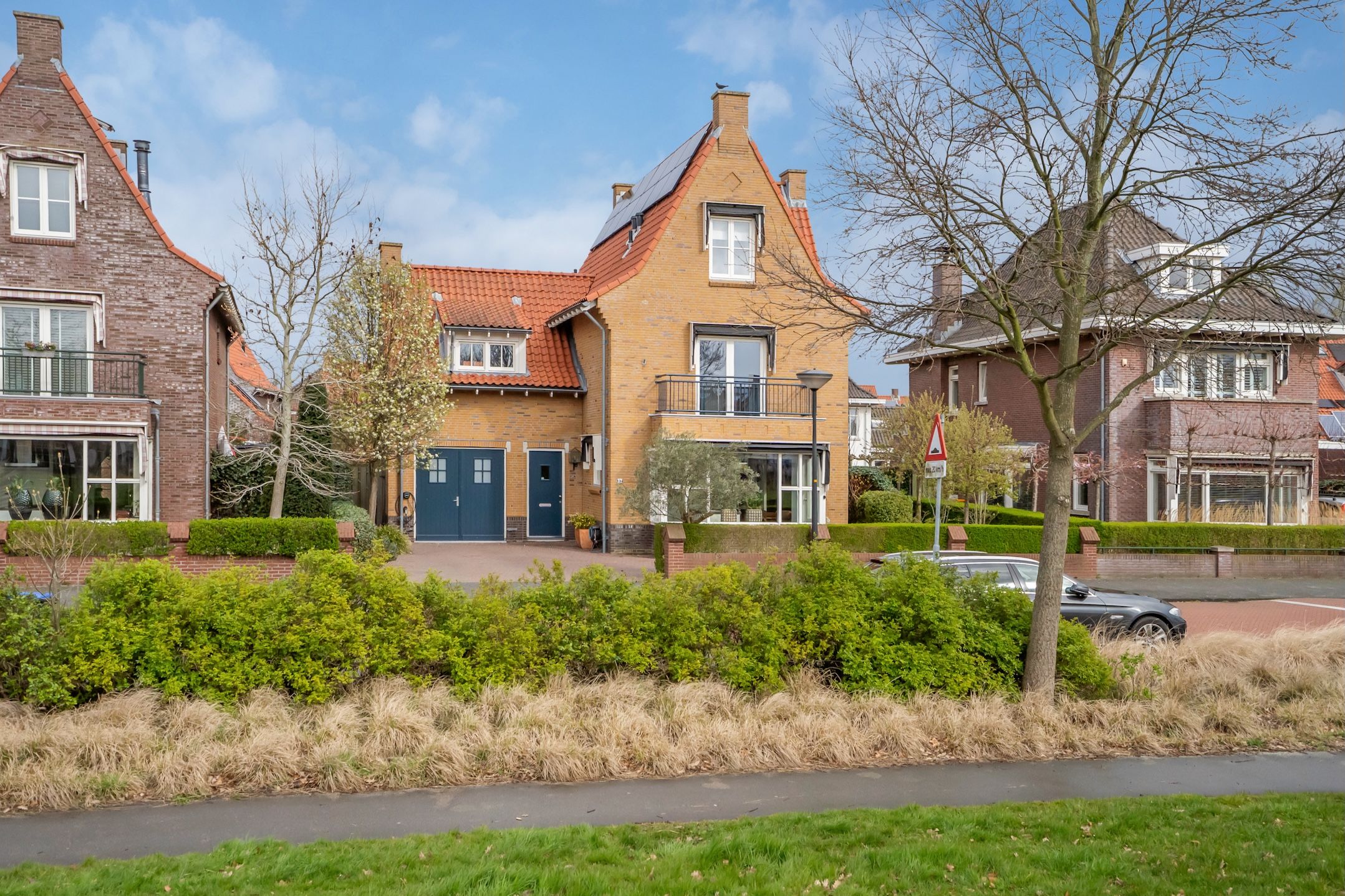 Foto van Zuidenveldlaan 32, Den Haag