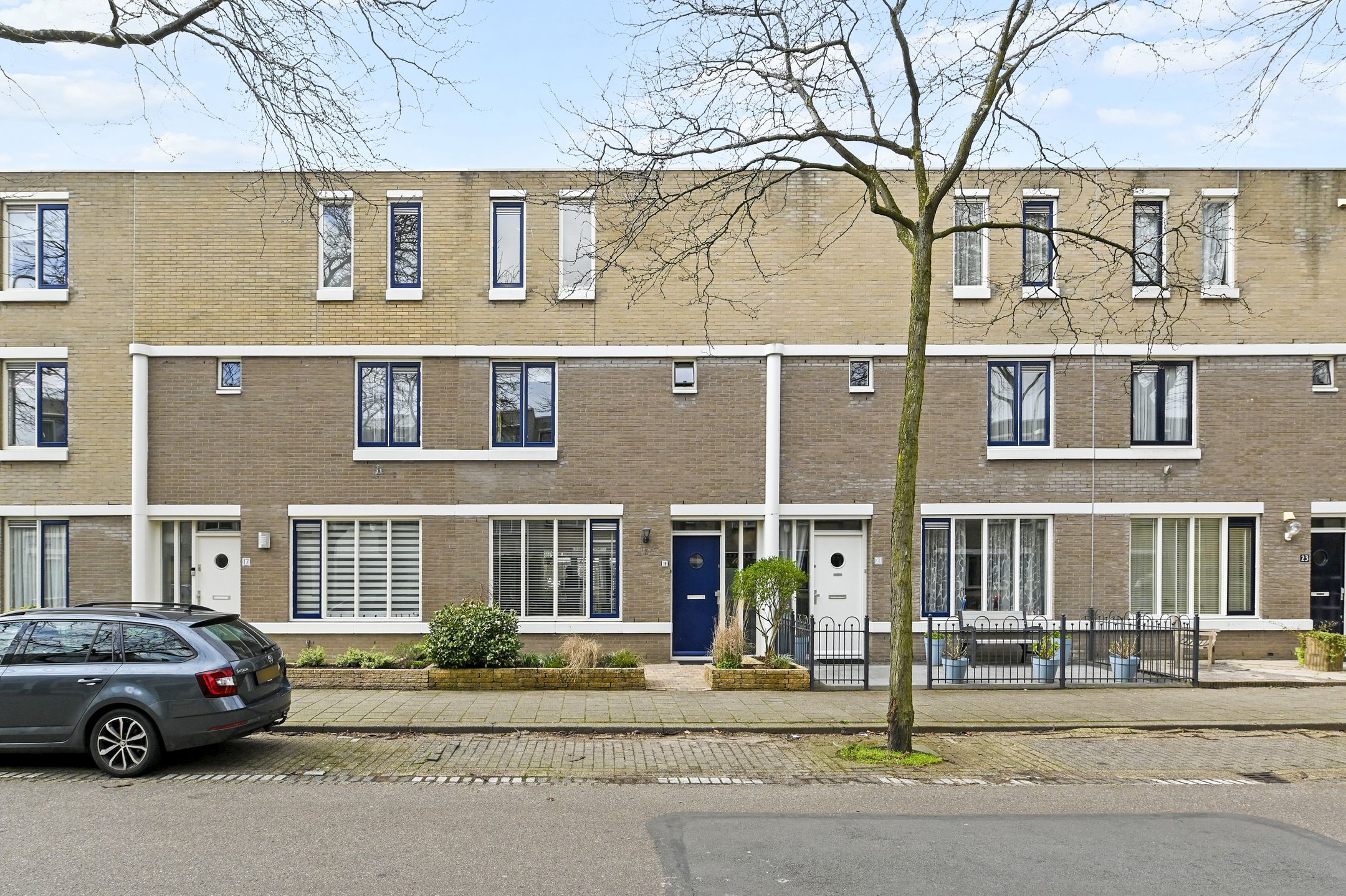 Foto van Bram Frosstraat 19, Den Haag