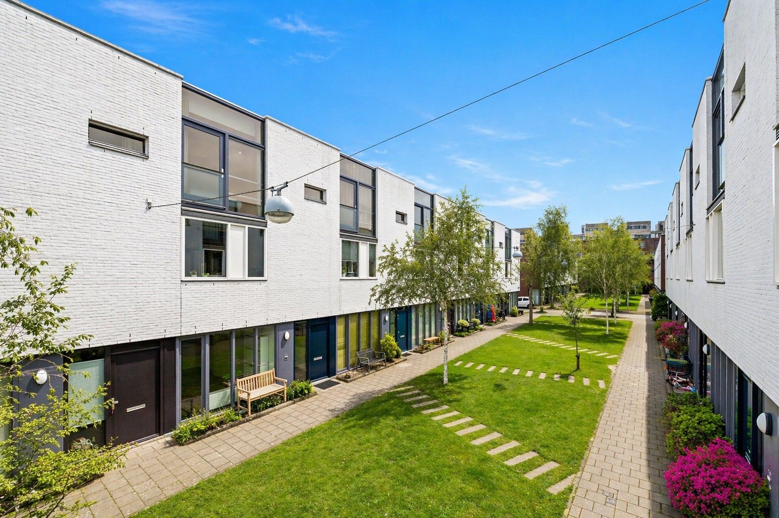 Foto van Andrej Sacharowstraat 26, Den Haag