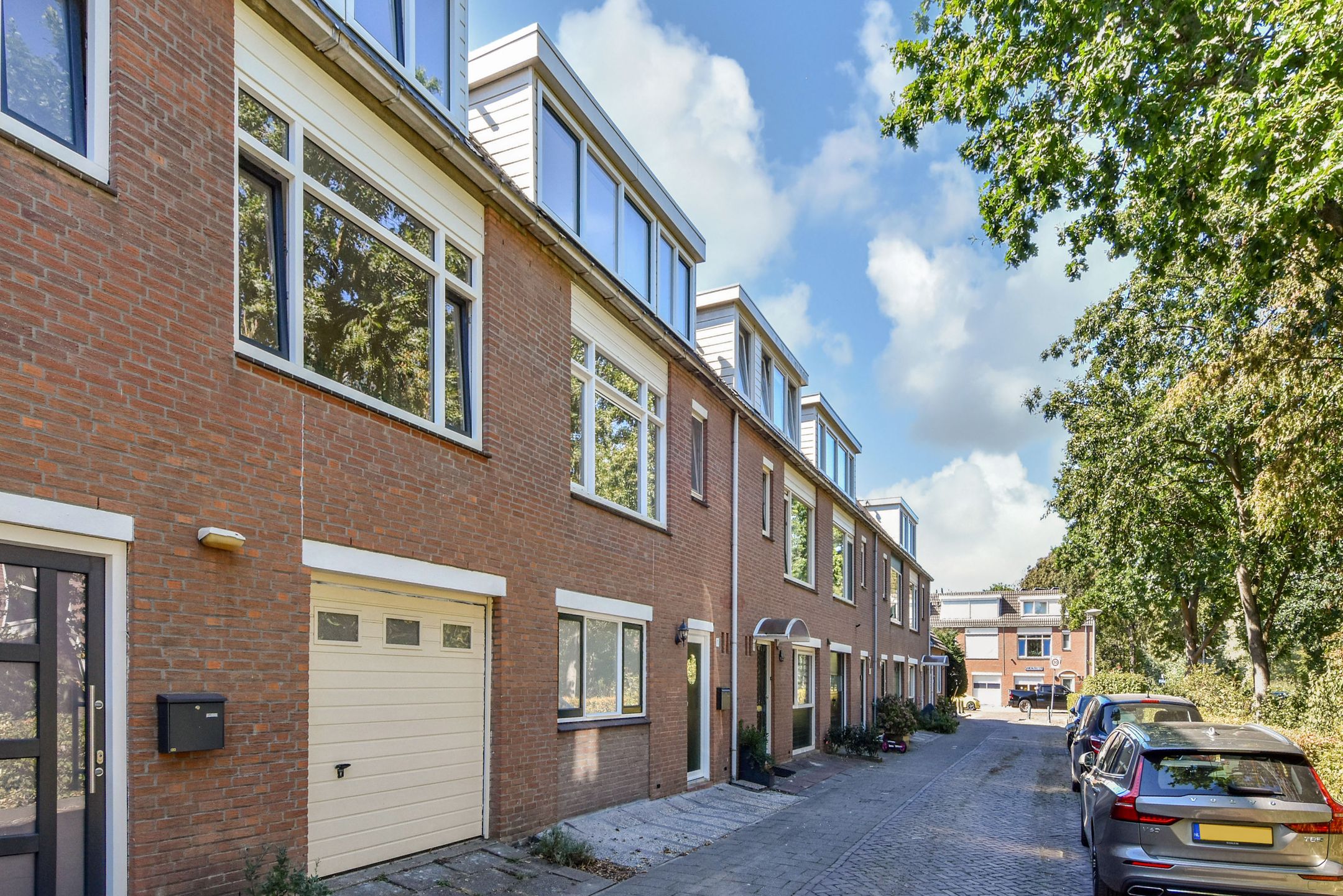 Foto van B. Thoenplantsoen 11, Den Haag