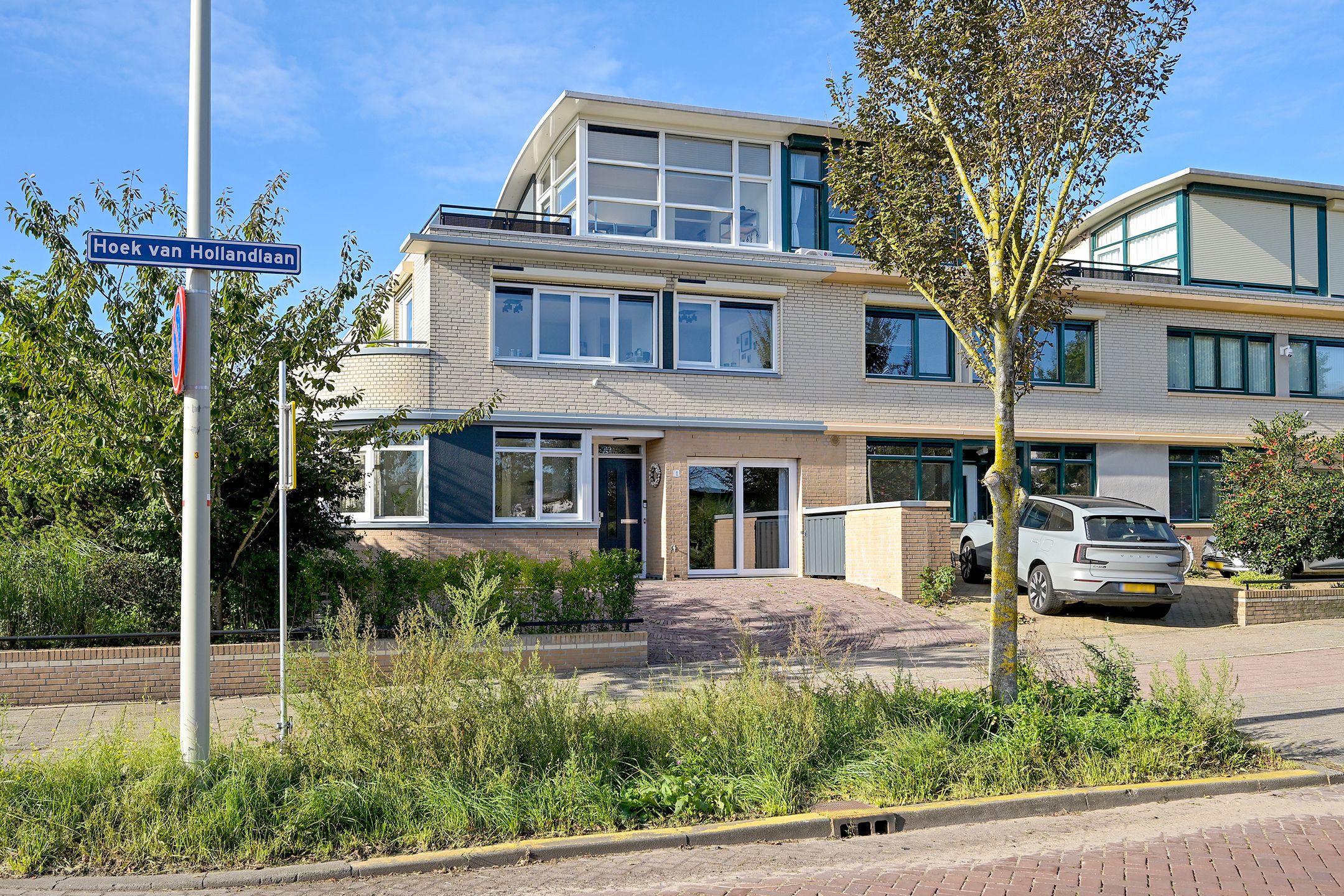 Foto van Hoek van Hollandlaan 1, Den Haag