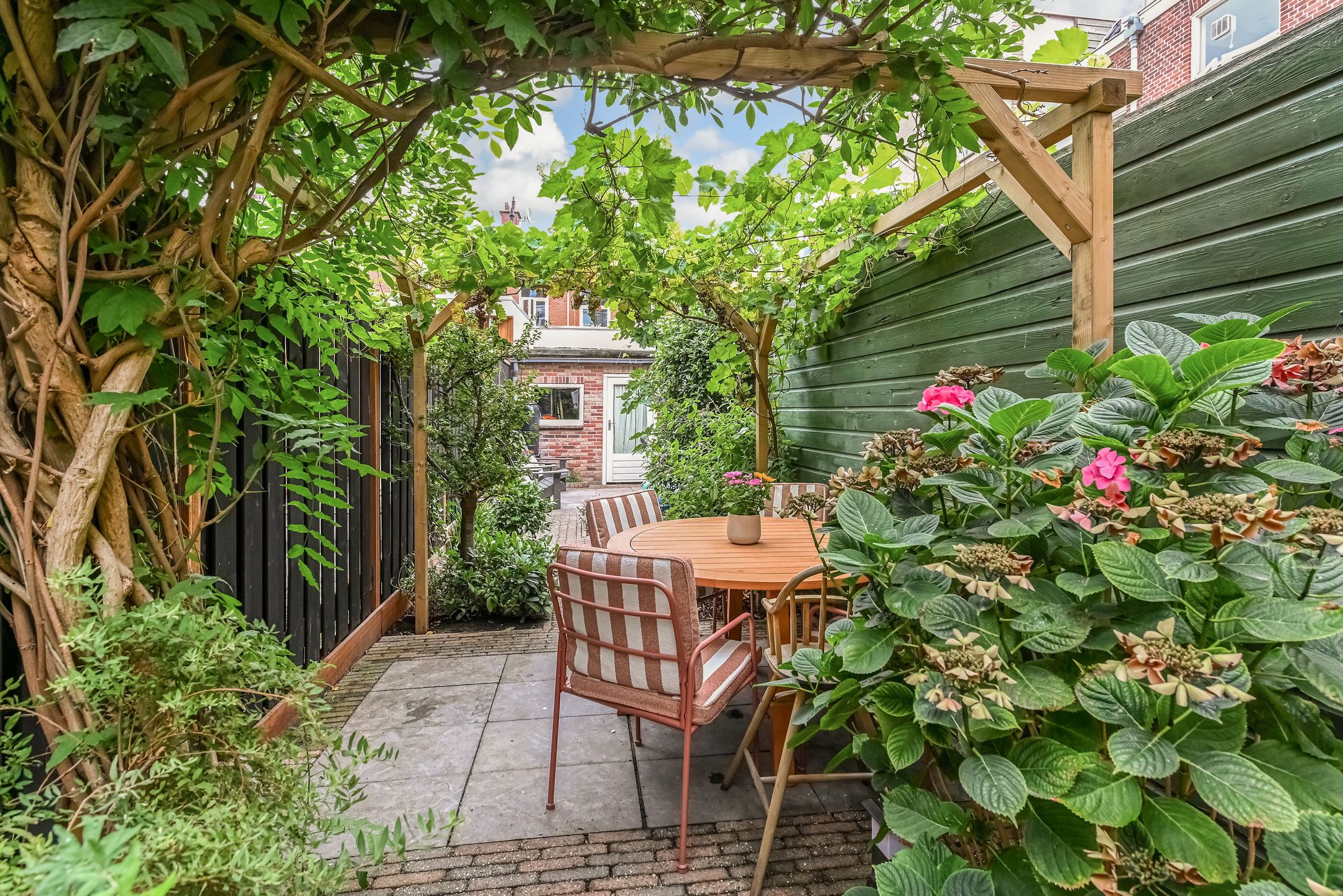 Foto van Regentesselaan 134, Den Haag