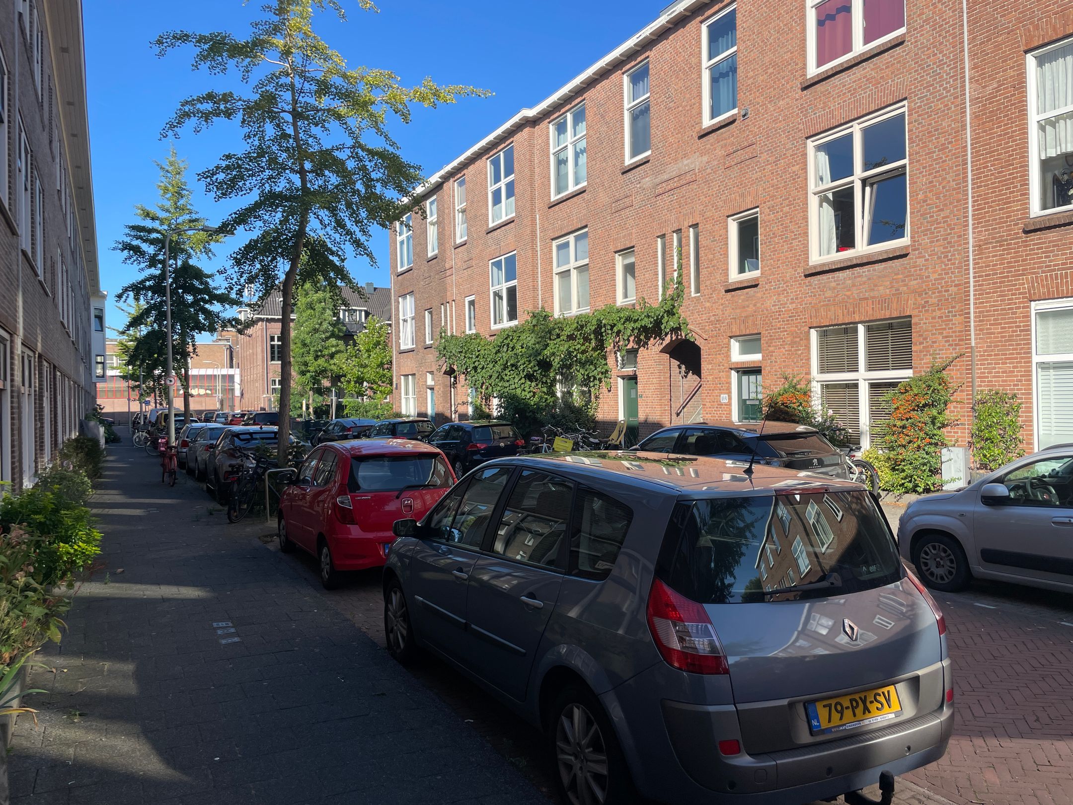 Foto van Hazelaarstraat 105, Den Haag
