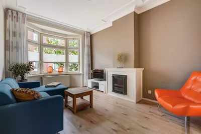 Foto van Hendrik van Deventerstraat 15, Den Haag Portiekwoning