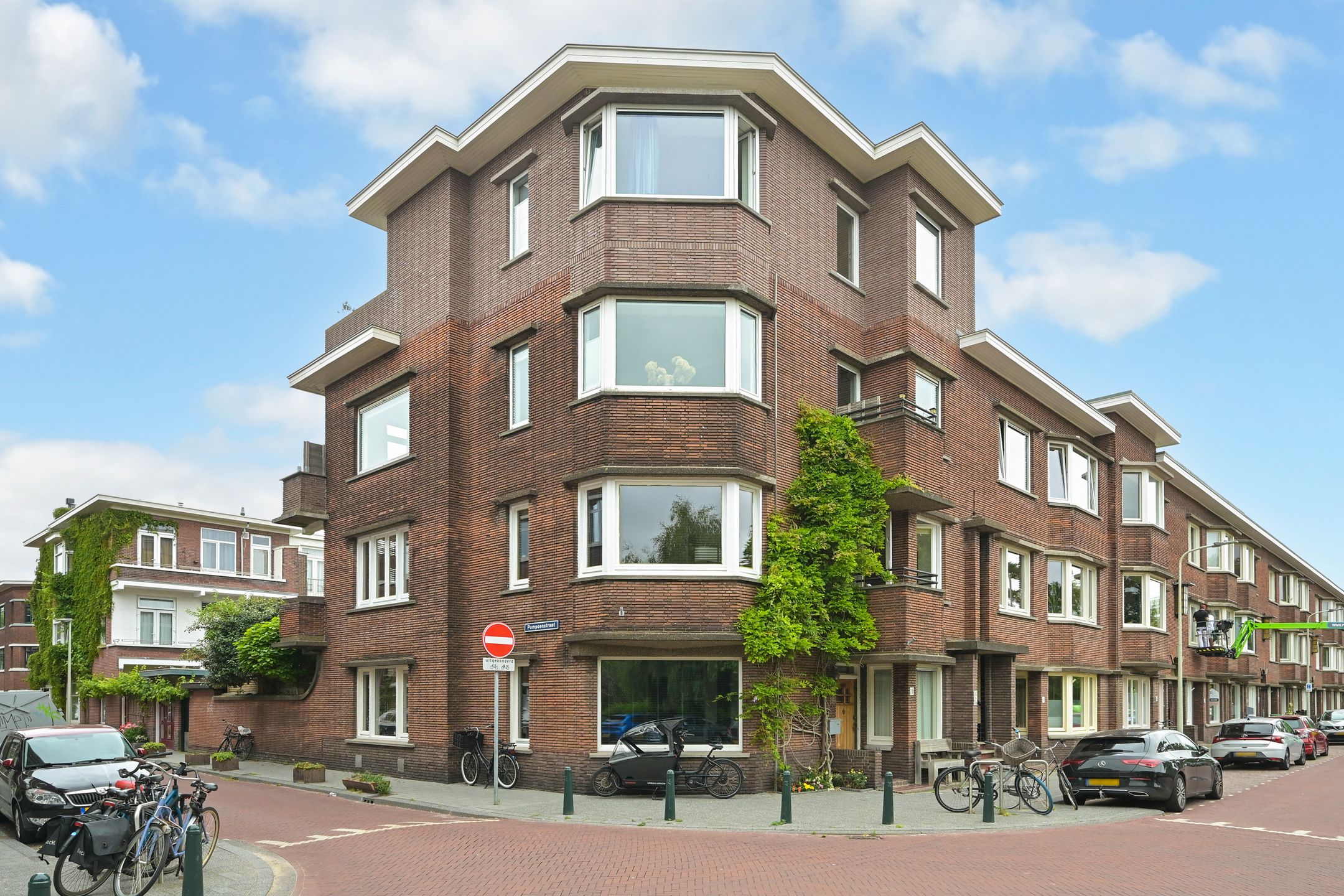 Foto van Kornoeljestraat 30, Den Haag