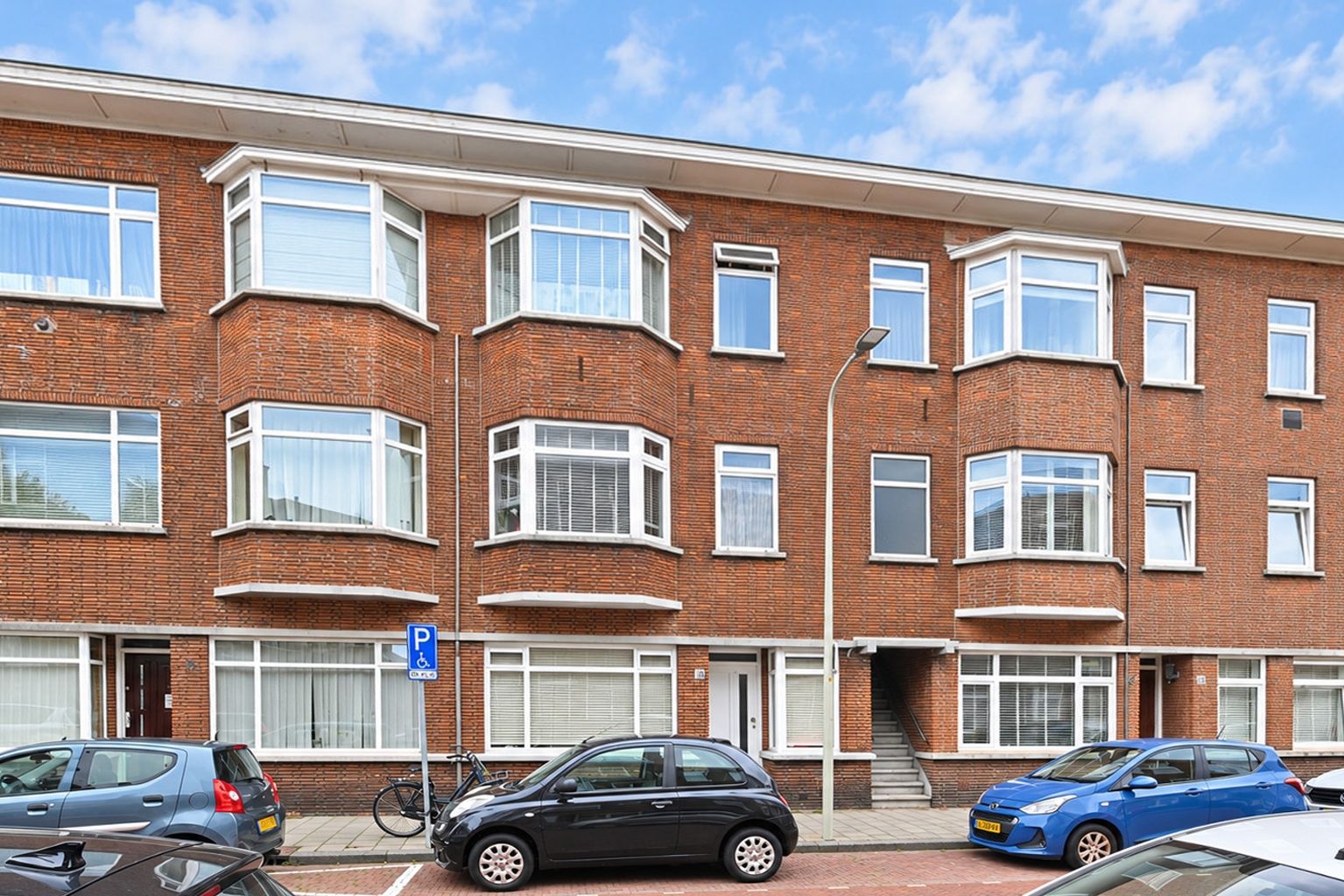 Foto van Goudreinetstraat 237, Den Haag Portiekwoning