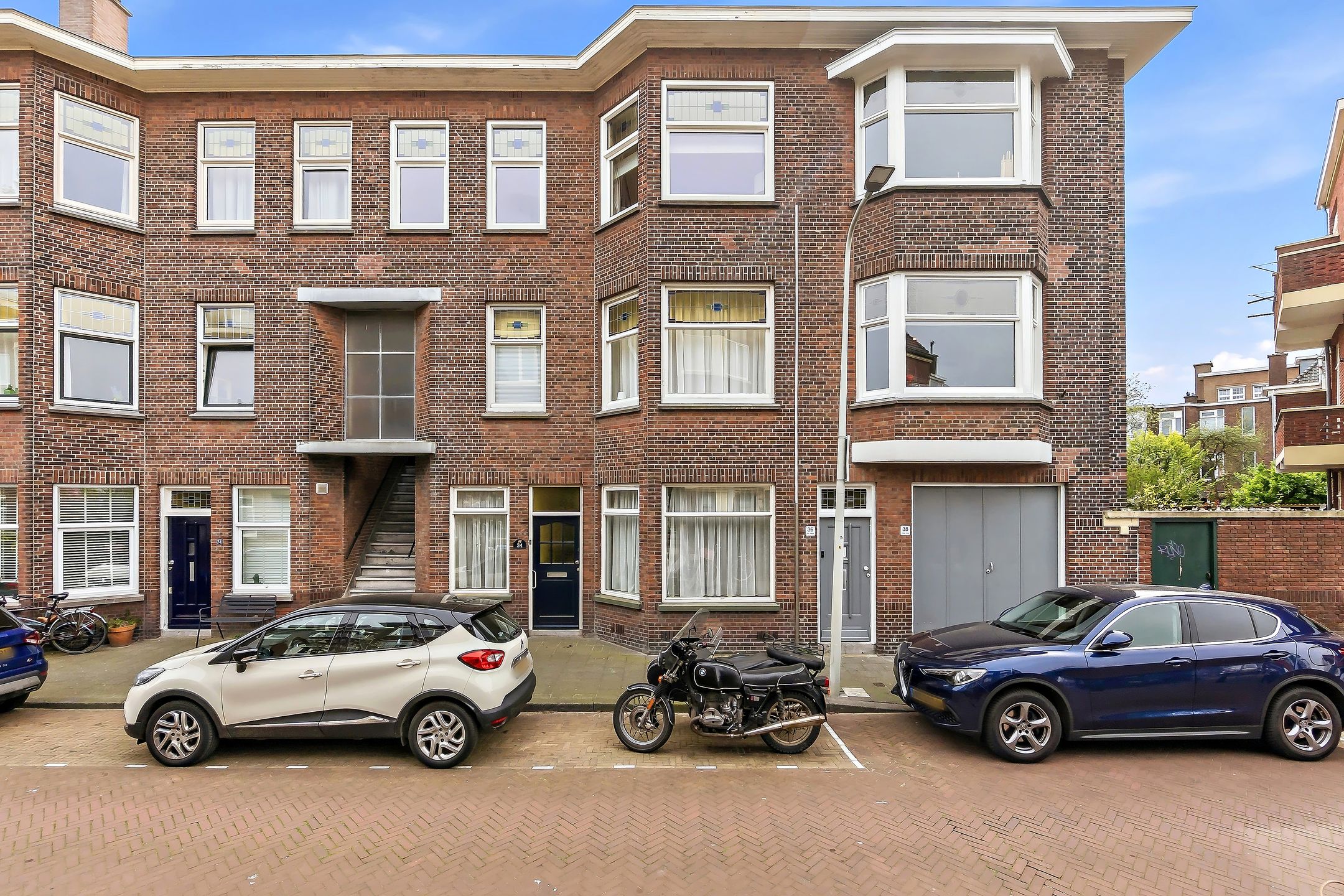 Foto van Aalbessenstraat 34, Den Haag