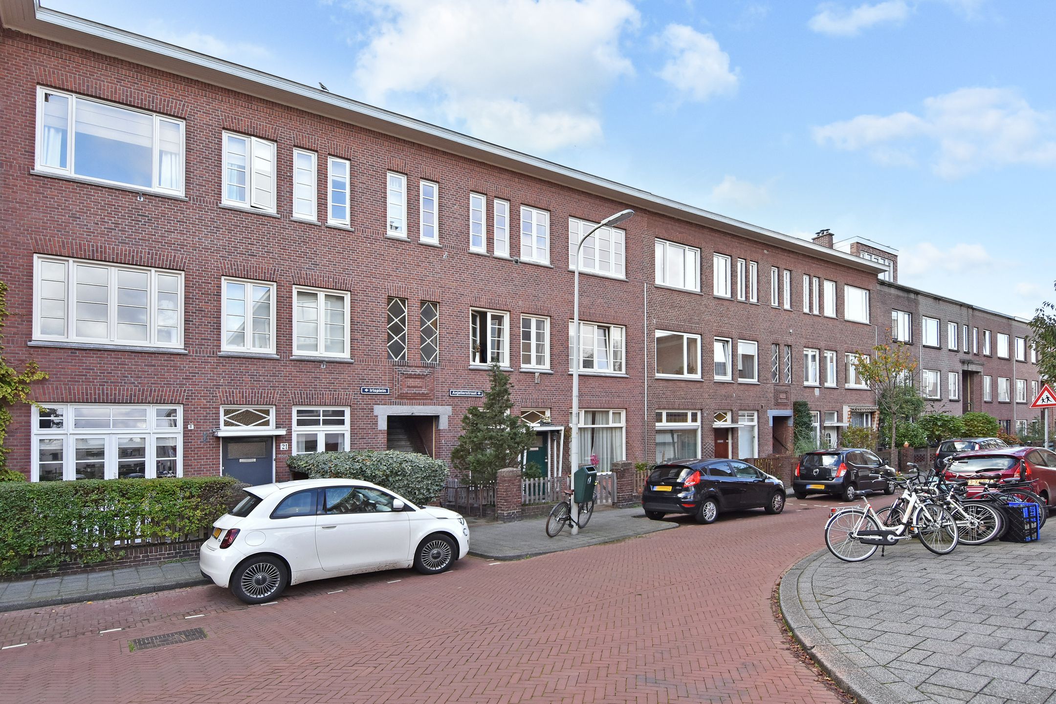 Foto van Anjelierstraat 2, Den Haag
