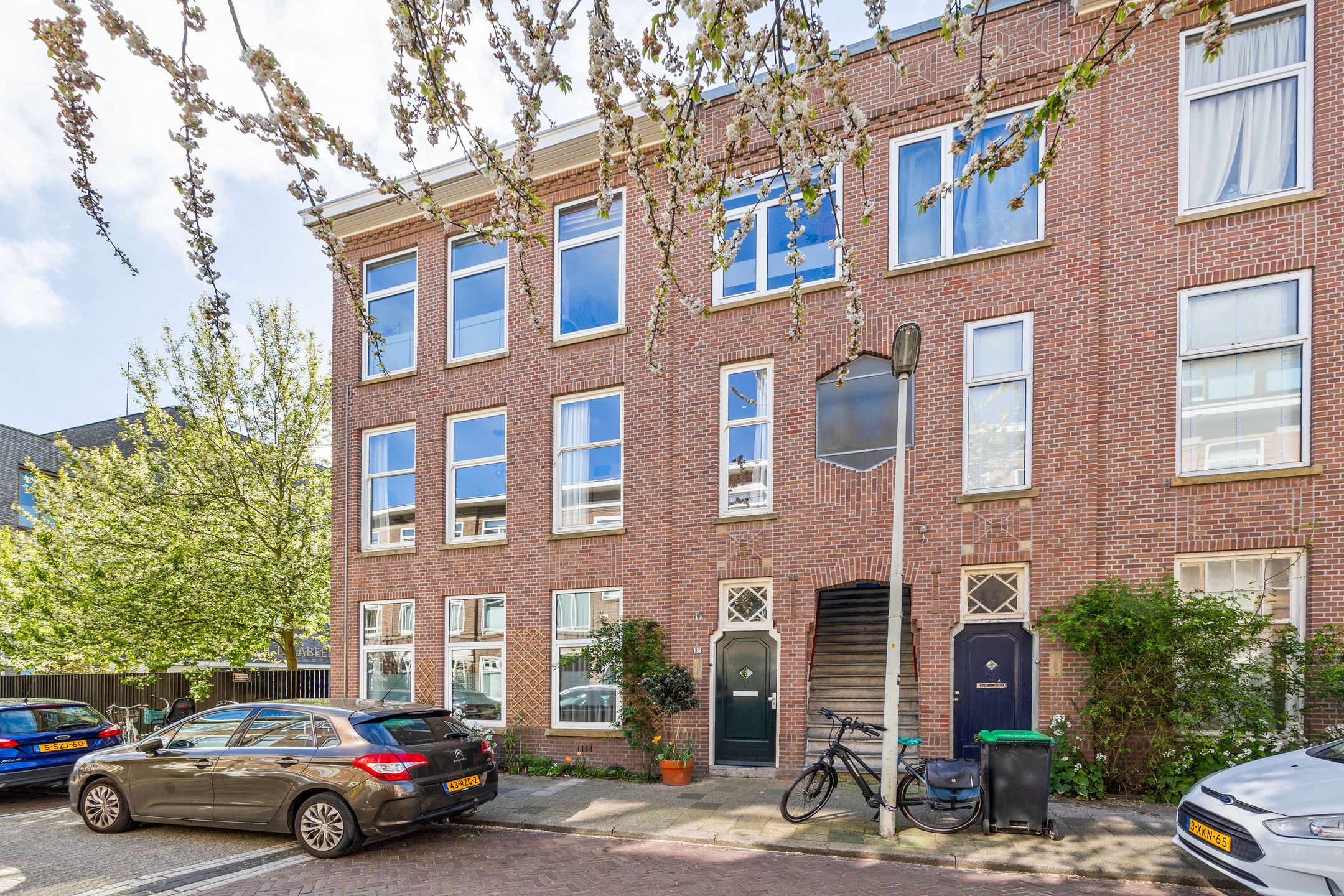 Foto van Abeelstraat 34, Den Haag