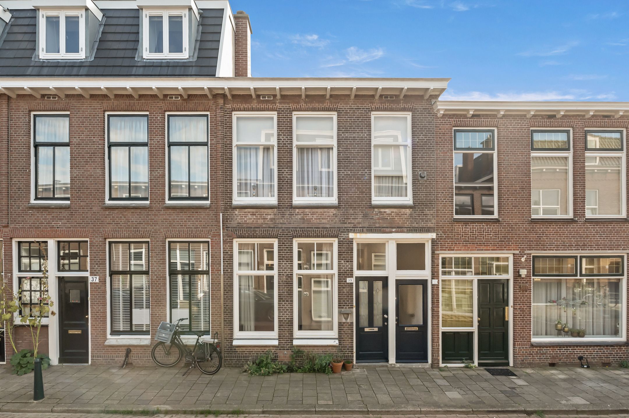 Foto van Burgemeester van der Werffstraat 35, Den Haag