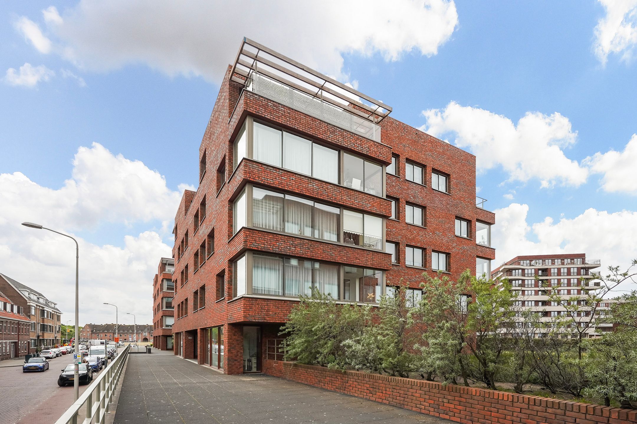 Foto van Dr. Lelykade 303, Den Haag