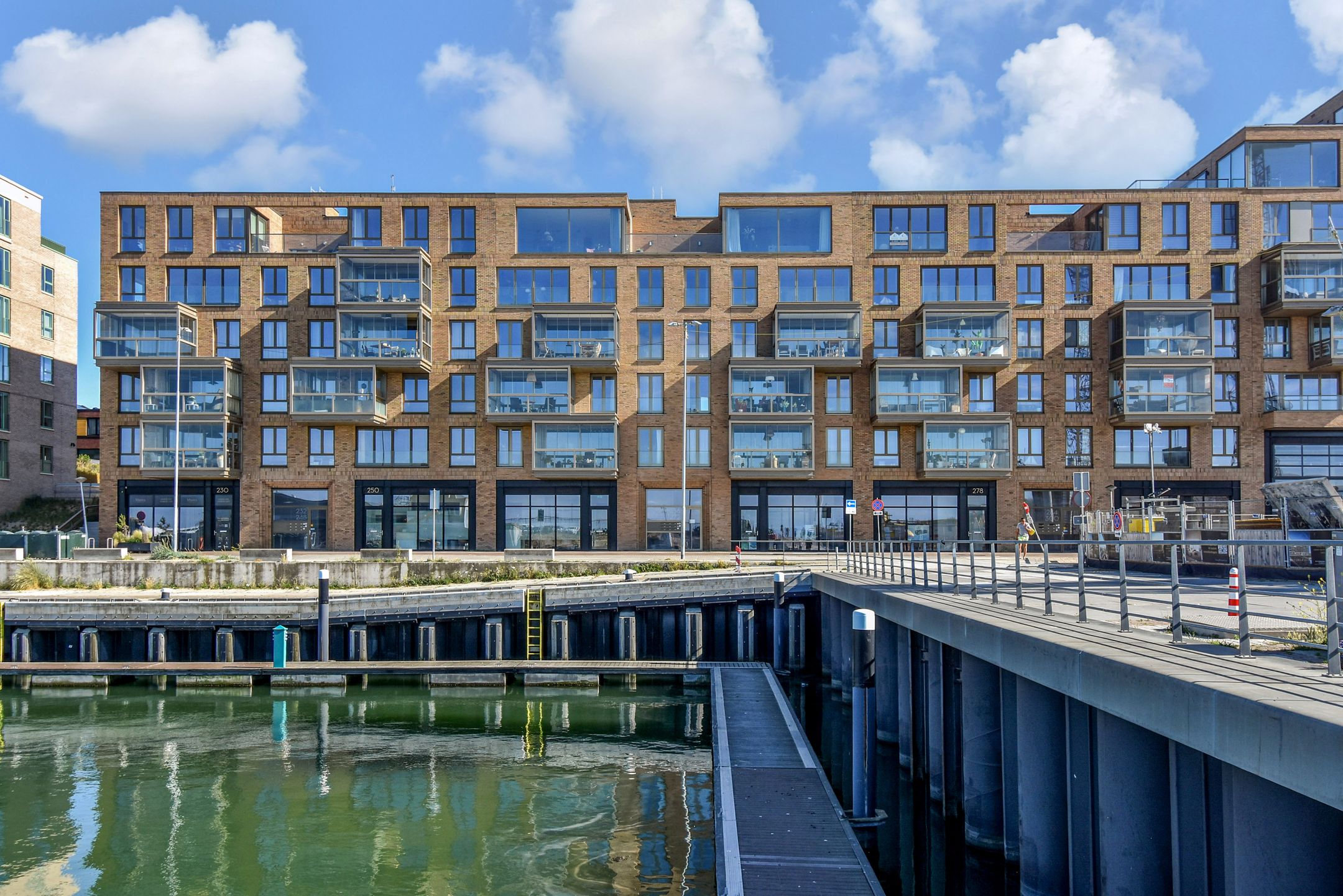 Foto van Hellingkade 244, Den Haag