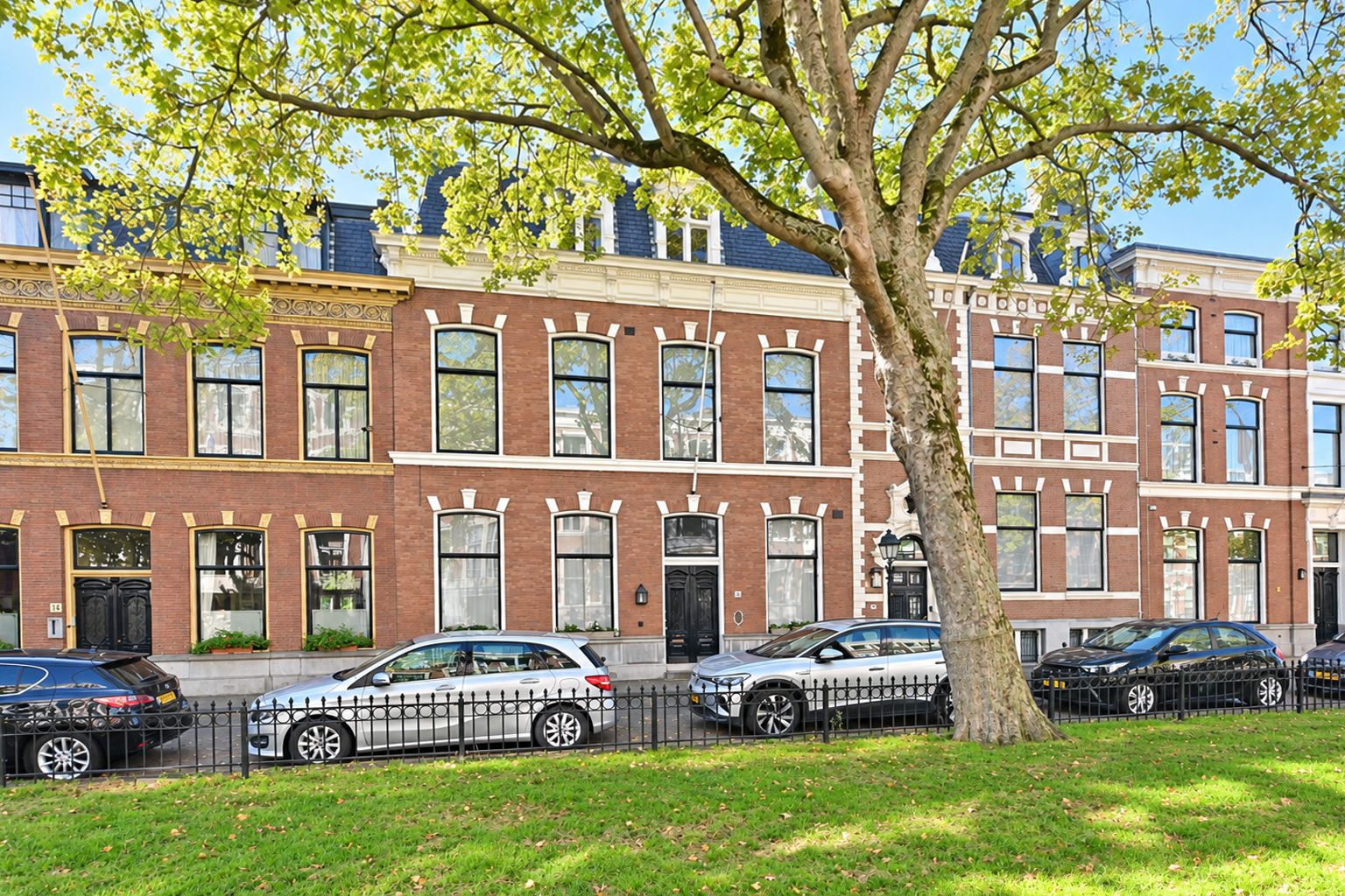 Foto van Surinamestraat 16, Den Haag