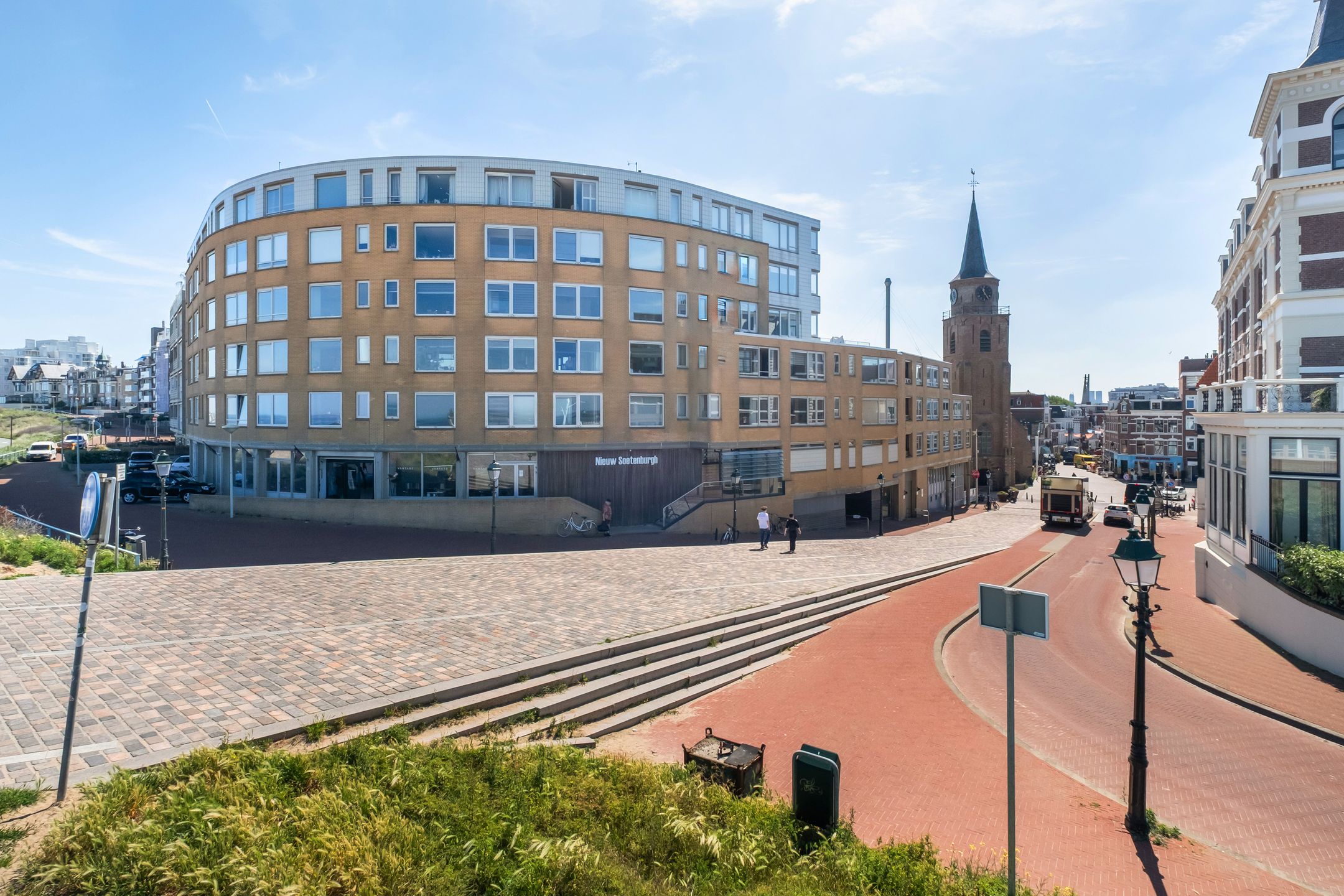 Foto van Kalhuisplaats 46, Den Haag