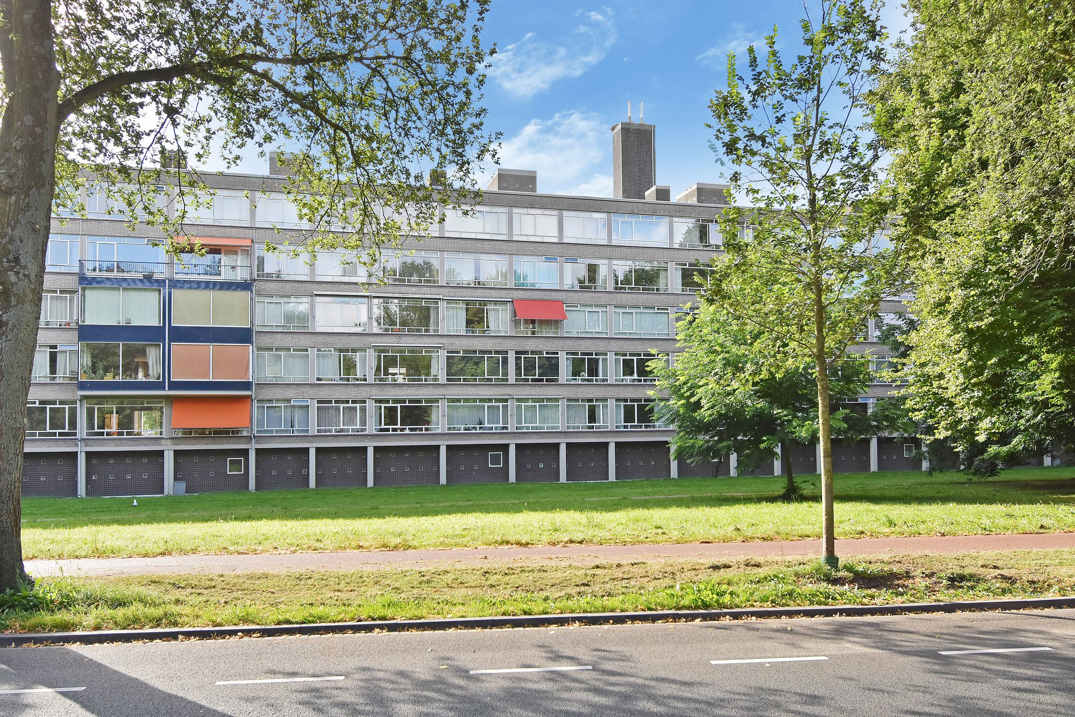Foto van Smaragdhorst 8, Den Haag