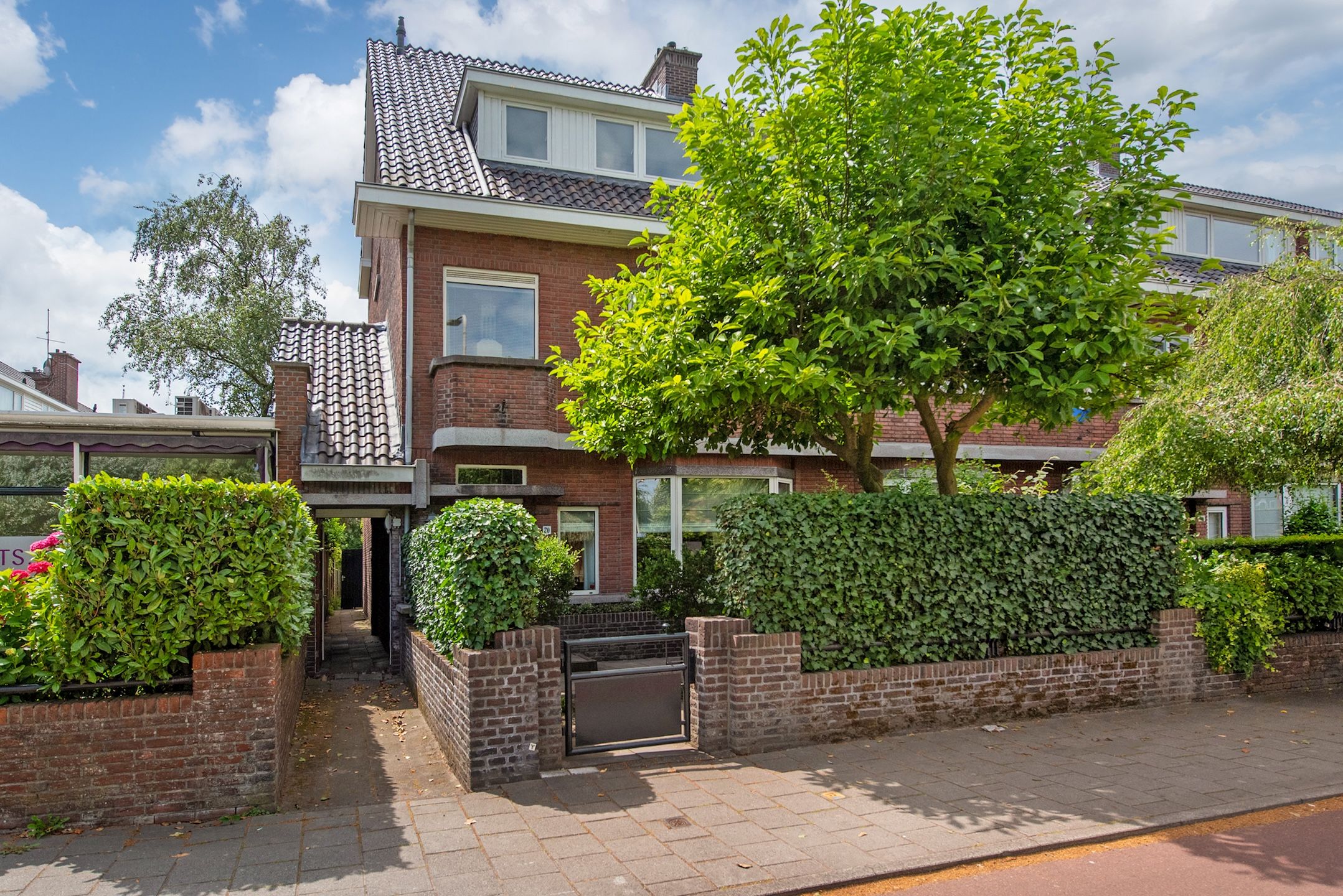 Foto van Van Alkemadelaan 70, Den Haag