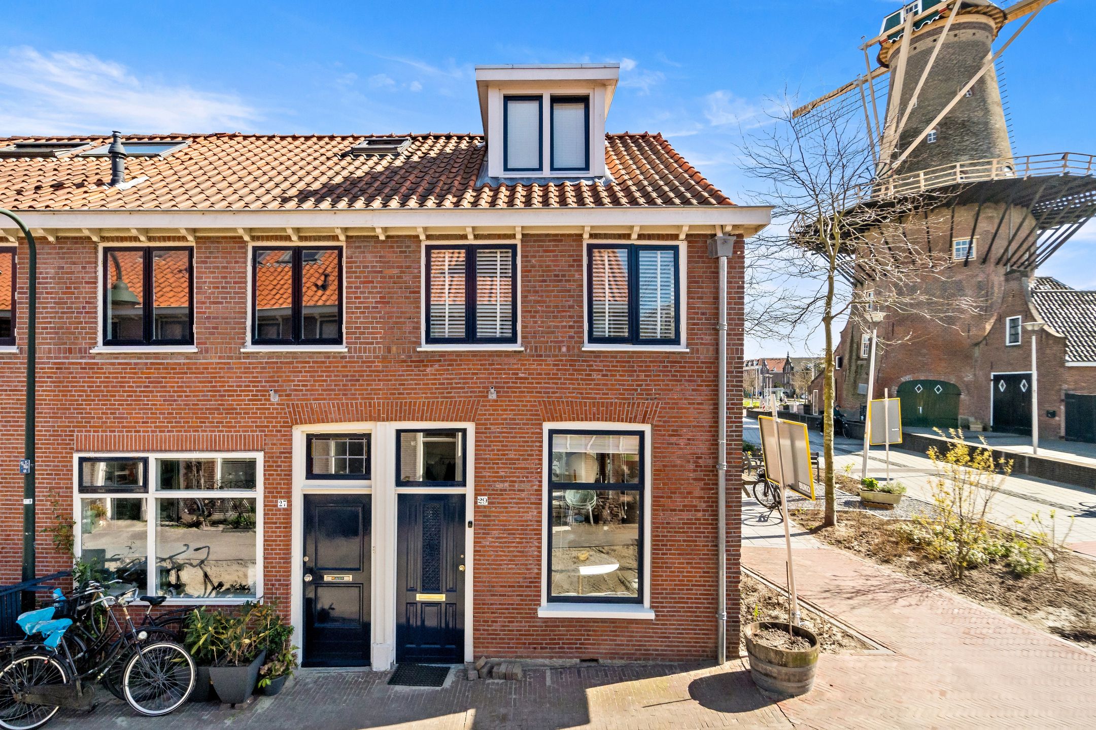 Foto van Dirklangendwarsstraat 29, Delft