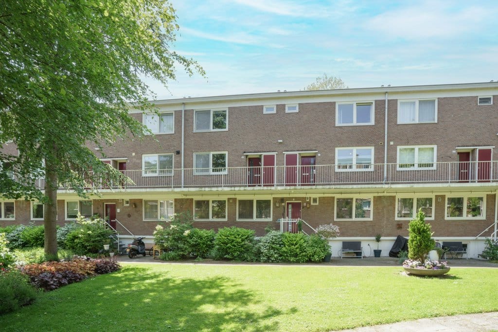 Foto van Van Blommesteinstraat 8B, Delft