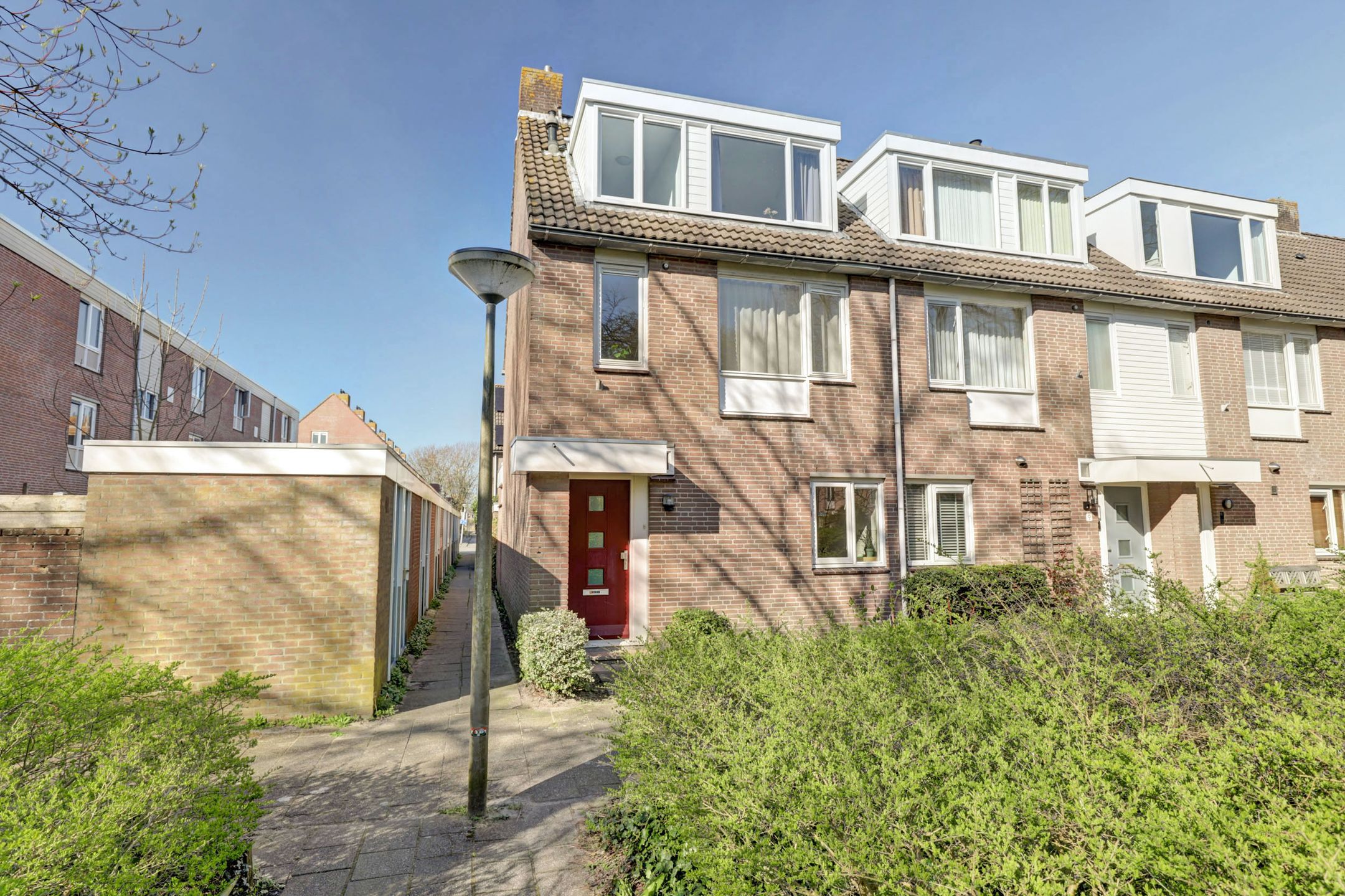 Foto van Buenos Airesstraat 8, Delft