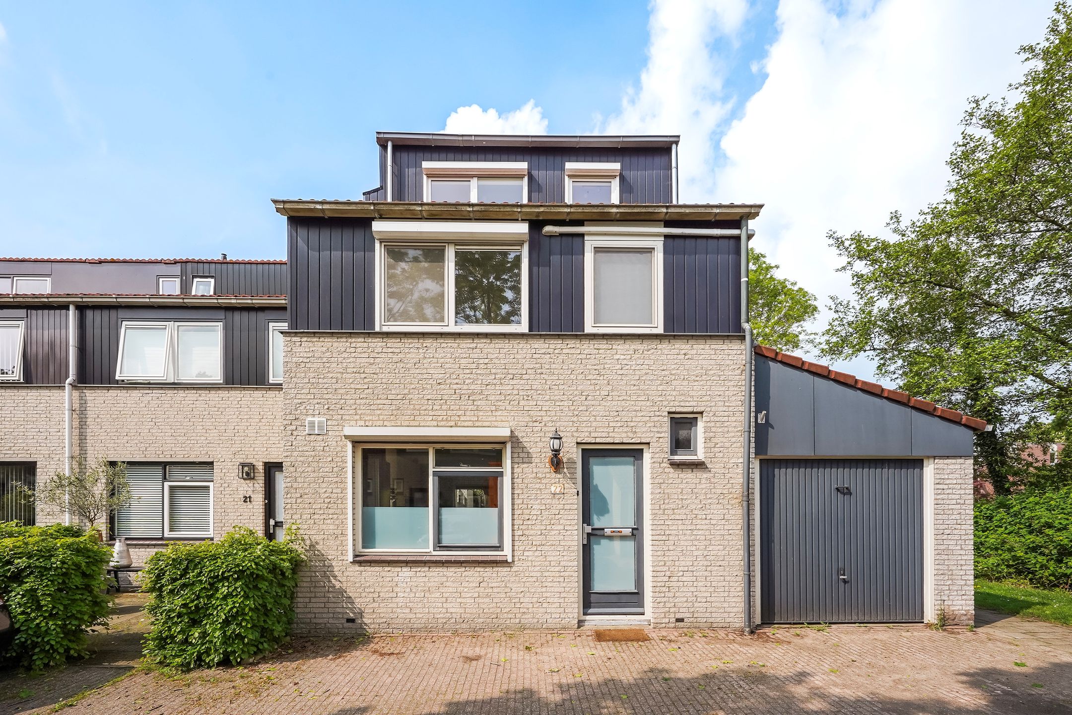 Foto van Slechtvalkhof 22, Delft