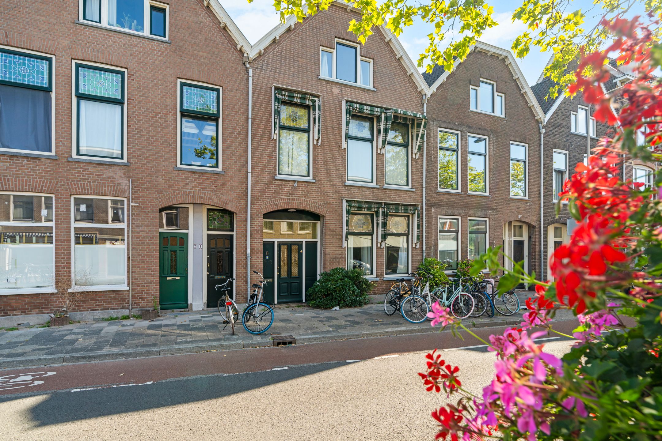 Foto van Julianalaan 8, Delft
