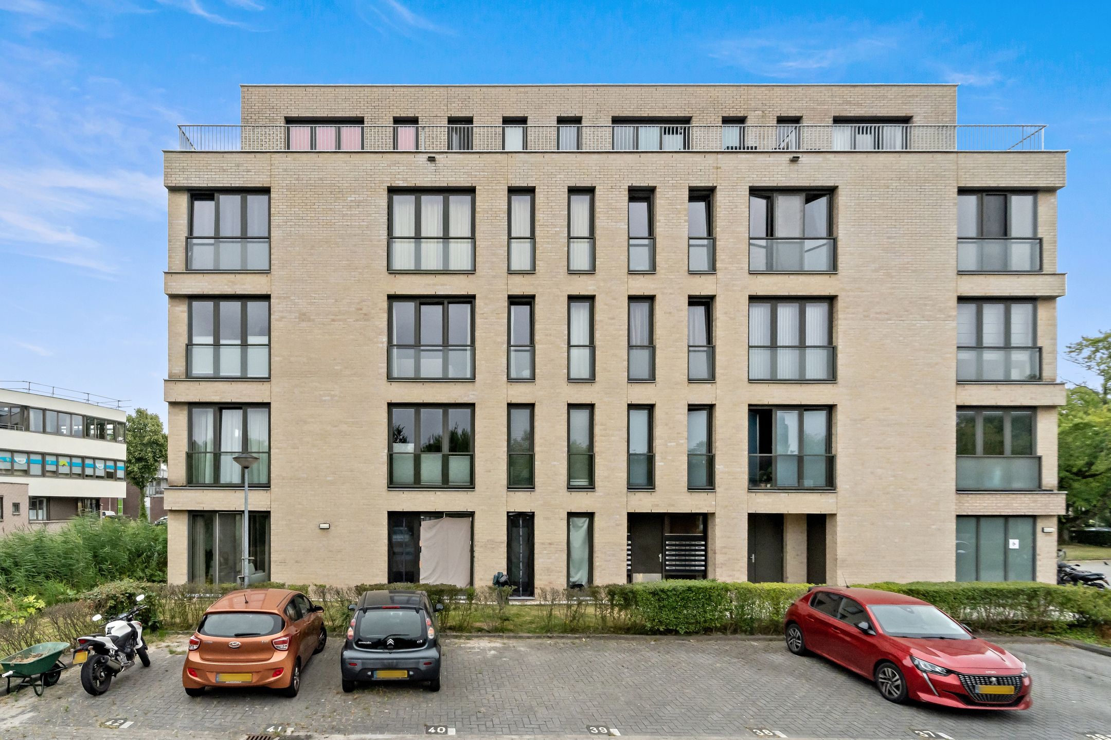Foto van Charlotte de Bourbonstraat 3, Delft