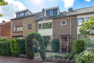 Foto van Burgemeester Jhr. H. van Dinterstraat 17, Nootdorp