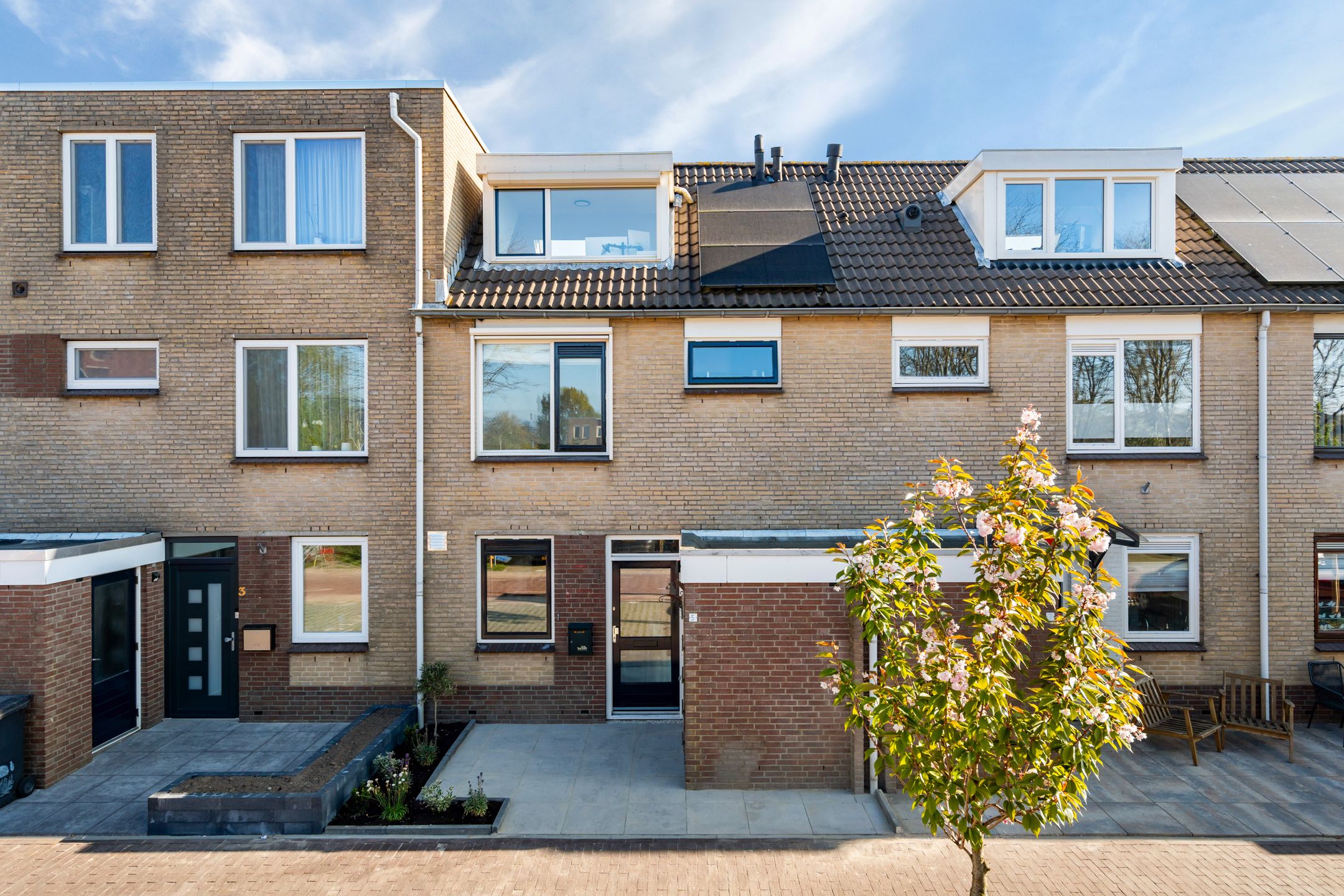 Foto van Hadewijchlaan 5, Pijnacker