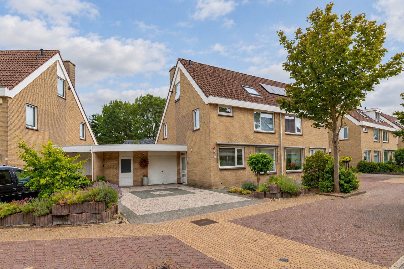 Foto van Van Houtenstraat 27, Naaldwijk