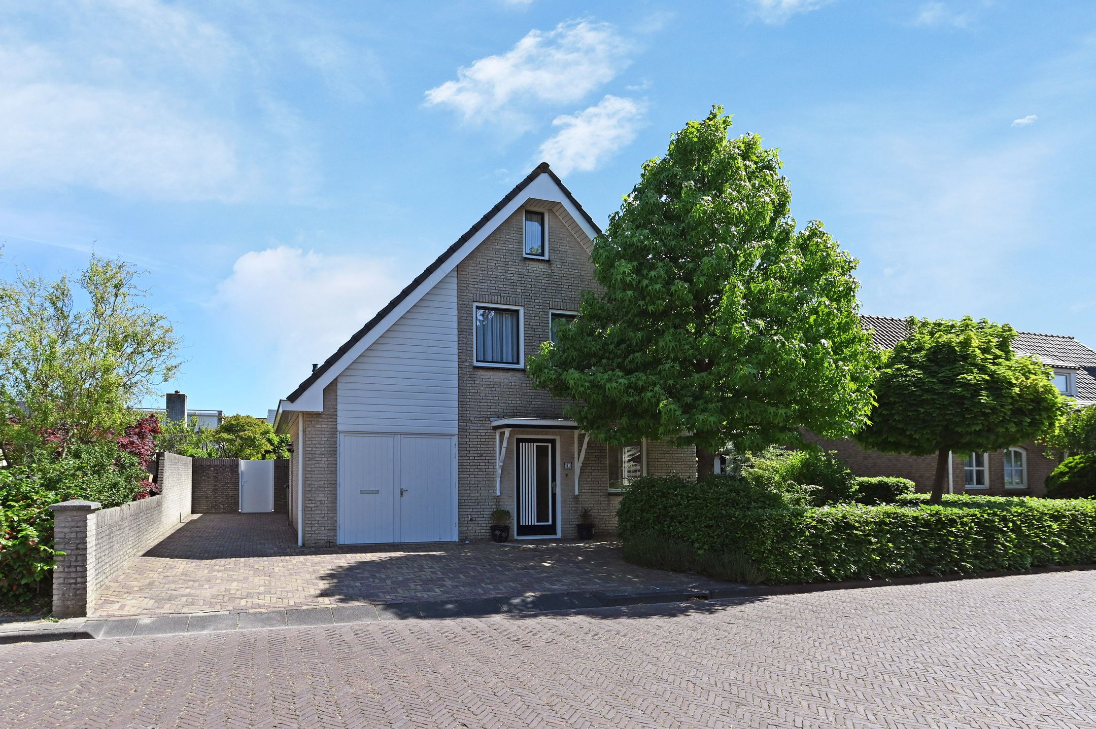 Foto van van Beuningenstraat 21, Maasdijk