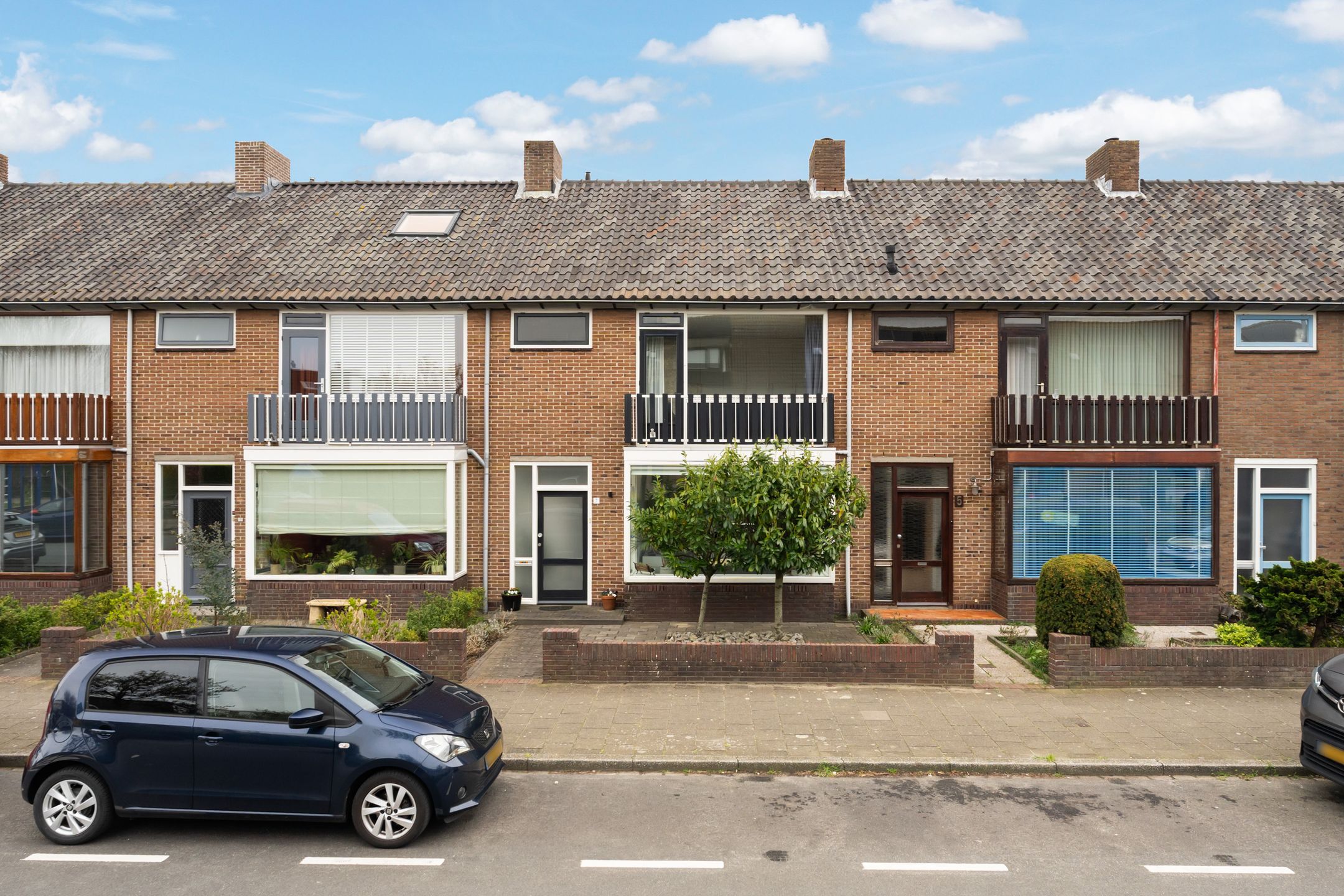 Foto van Goudenregenstraat 7, Monster