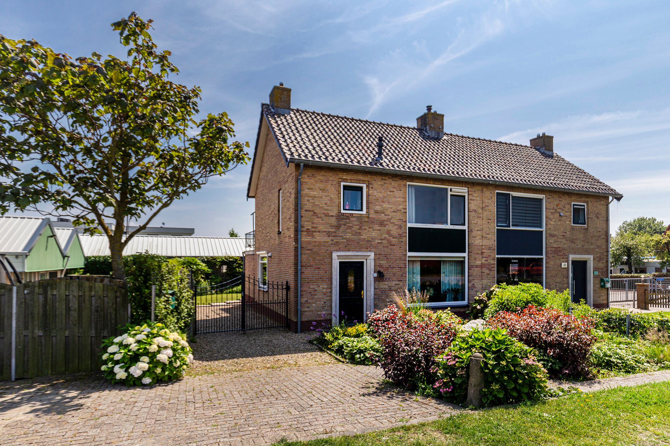 Foto van Poeldijkseweg 51, Monster