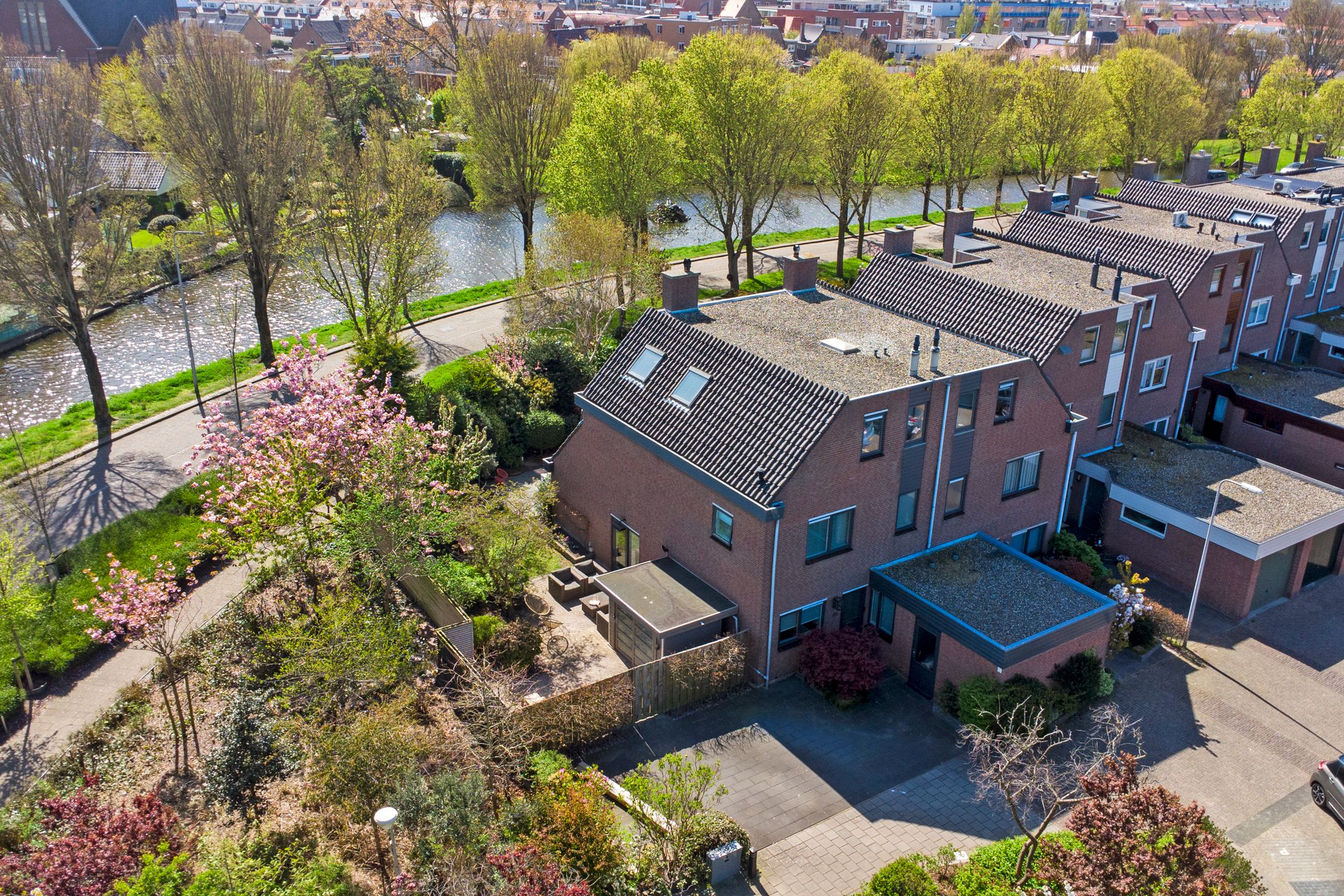 Foto van Mondriaan 41, Monster