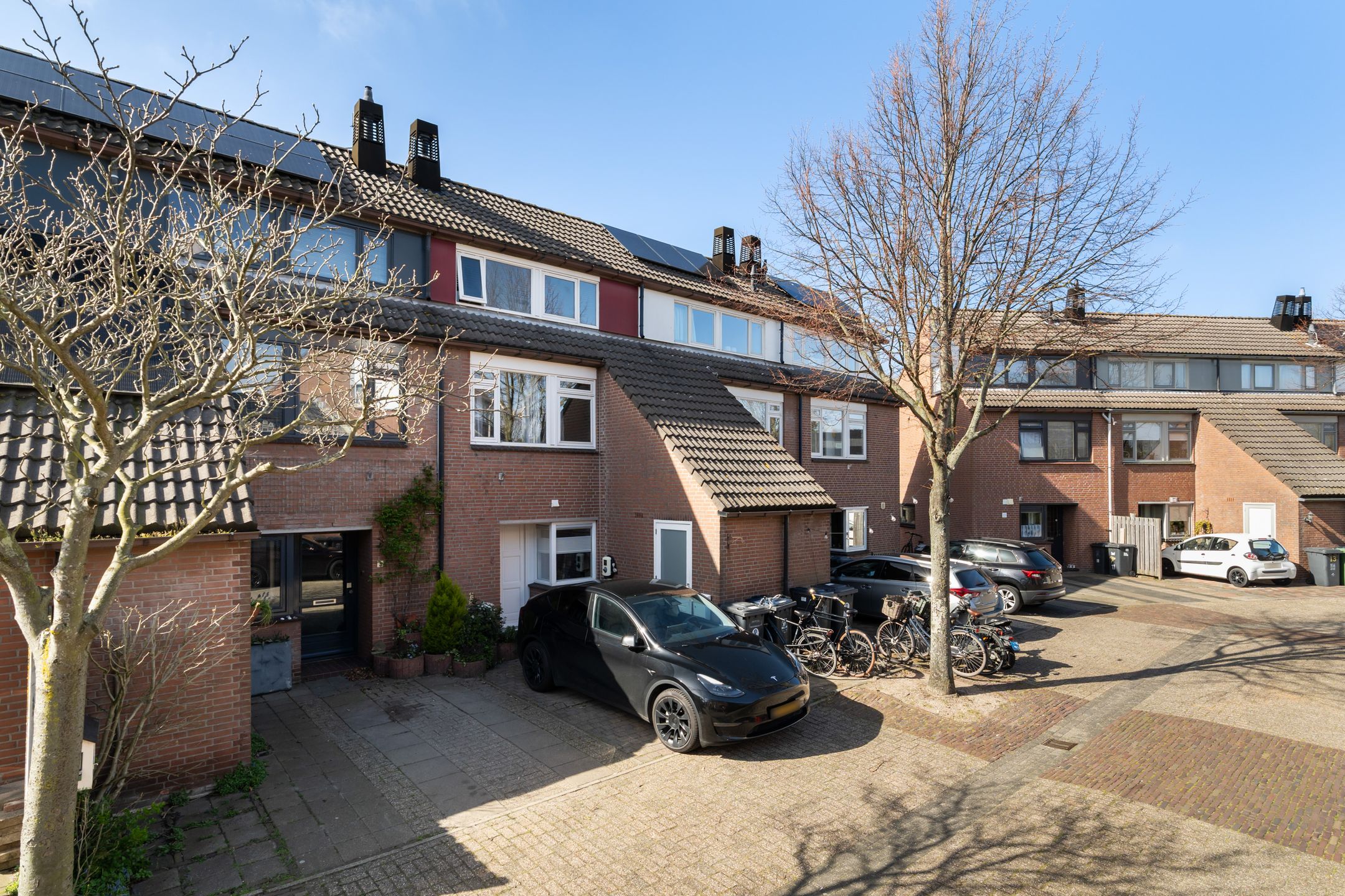 Foto van Mondriaan 5, Monster
