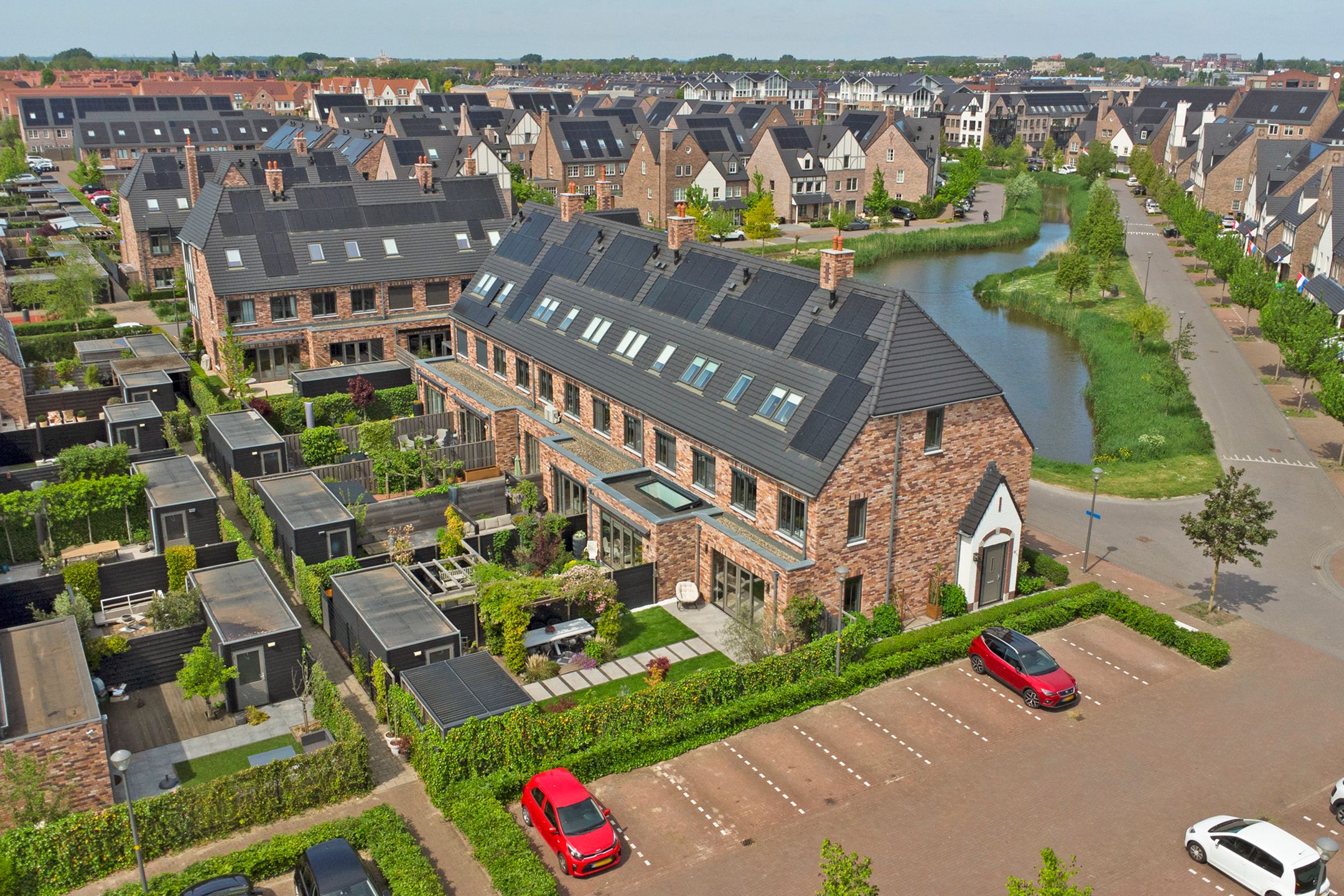 Foto van Zilverkarper 8, Waddinxveen