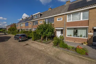 Foto van Julianalaan 28, Reeuwijk