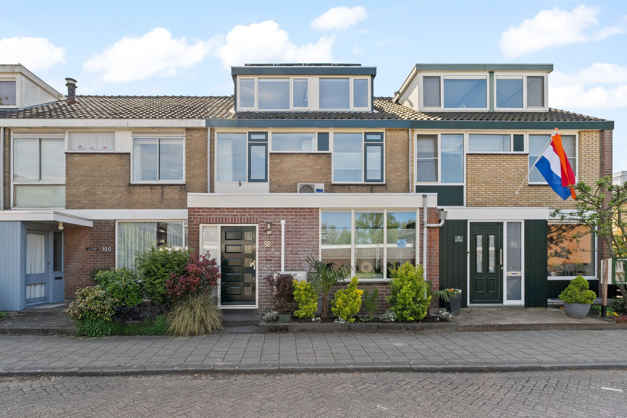 Foto van Merelhoven 98, Capelle aan den IJssel