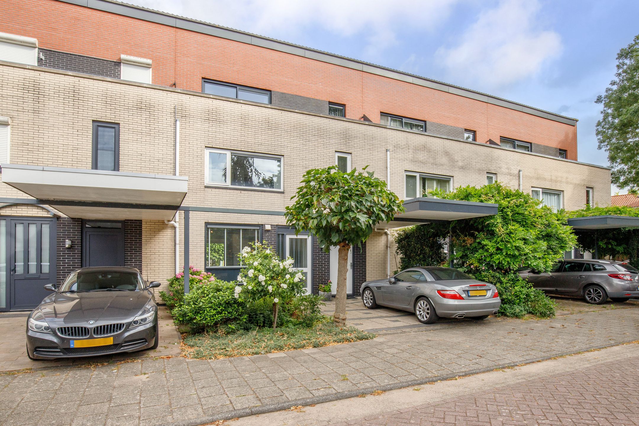 Foto van Wolga 26, Nieuwerkerk aan den IJssel