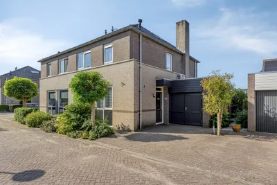 Foto van Luxemburgsezoom 11, Nieuwerkerk aan den IJssel