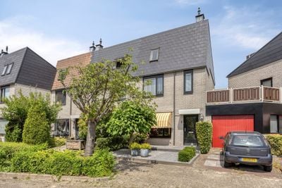 Foto van Vinkendaal 2, Nieuwerkerk aan den IJssel Geschakelde woning
