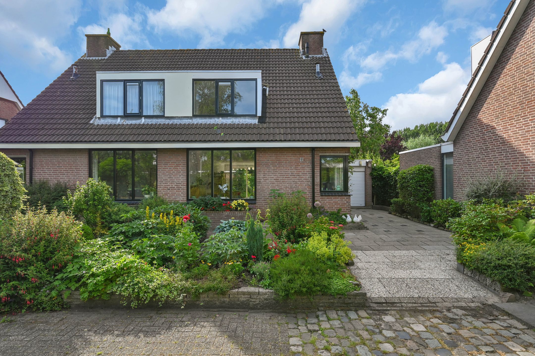 Foto van Riviermos 10, Nieuwerkerk aan den IJssel