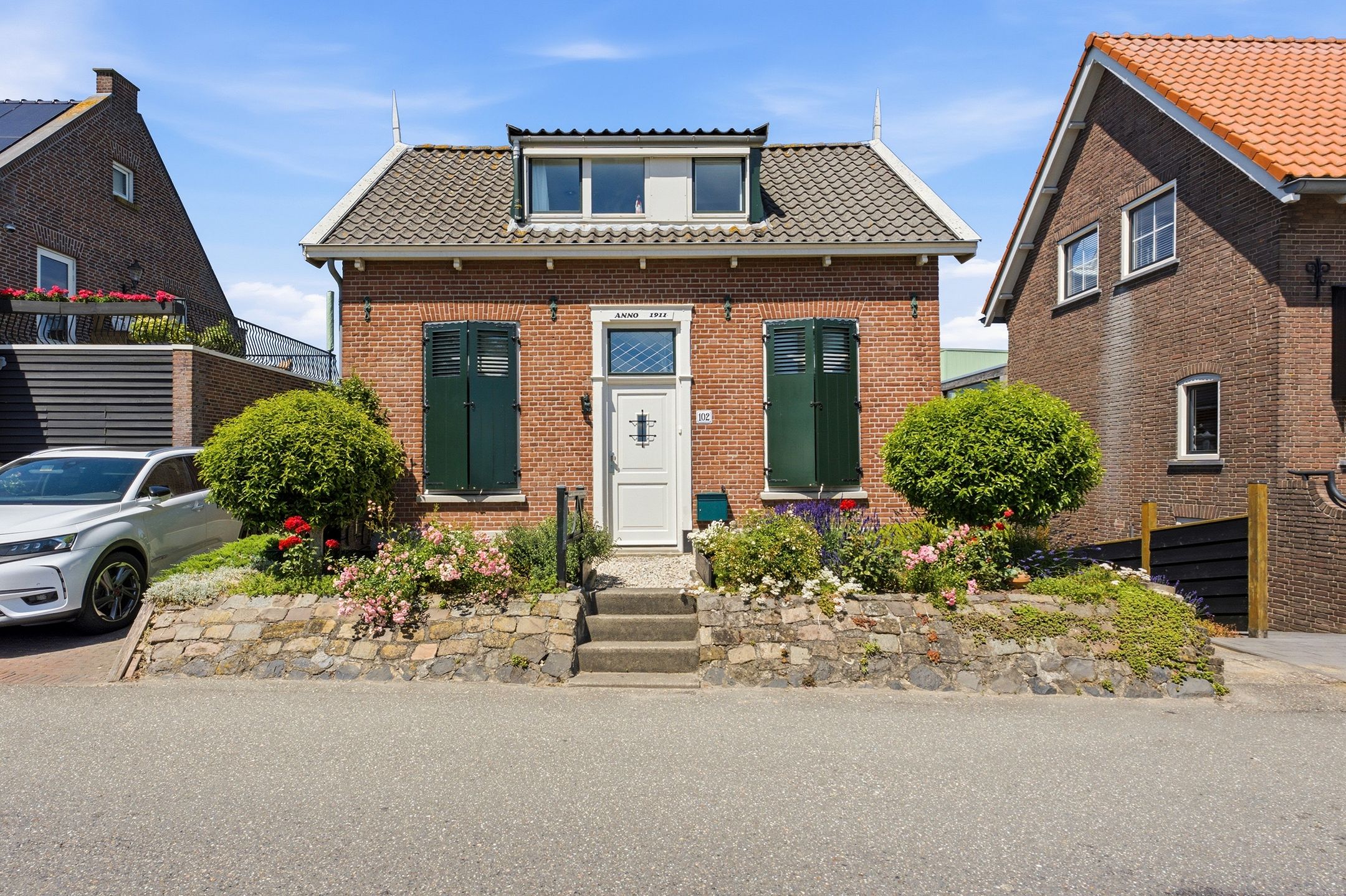 Foto van Lekdijk 102, Nieuw-Lekkerland